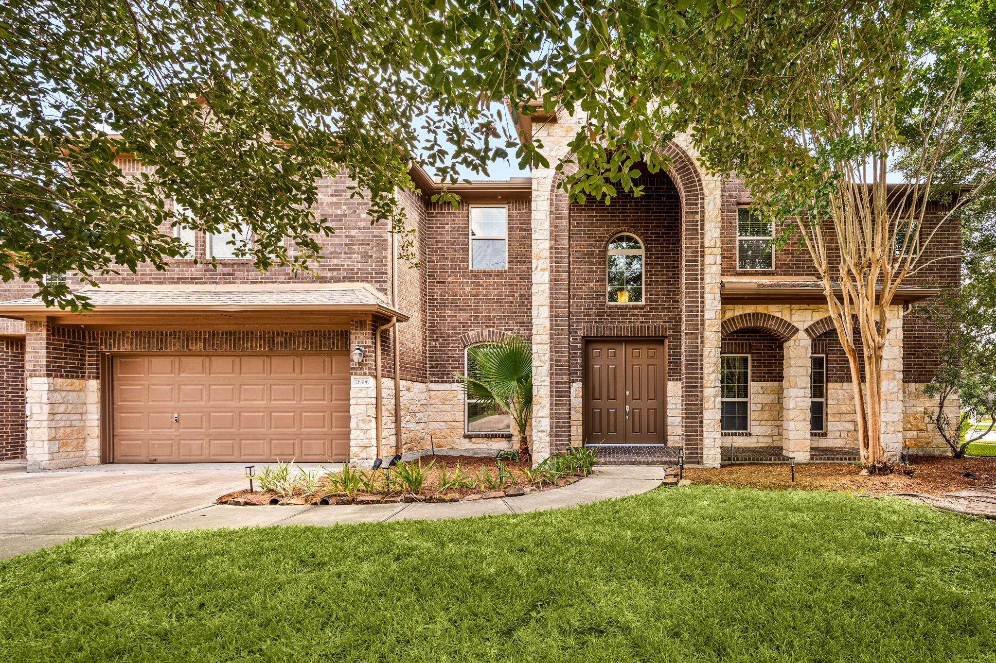 26306 Sunny Spring Ln, Cypress, TX 77433