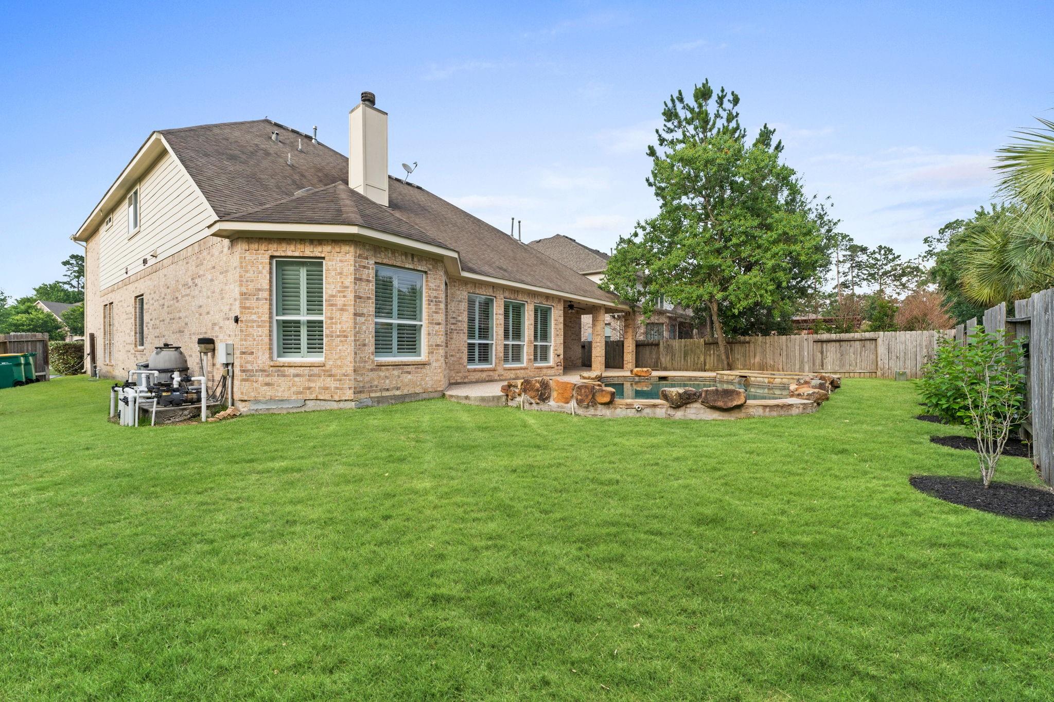 47 N Winsome Path Cir, The Woodlands, TX 77382 photo