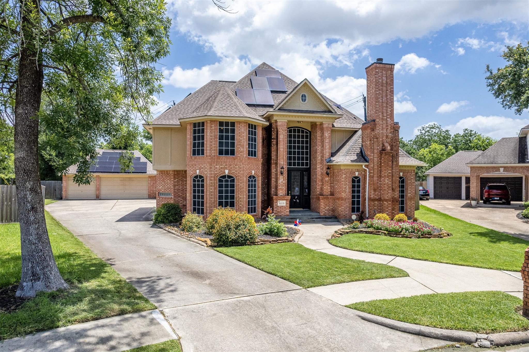 419 Oak Haven St, Baytown, TX 77520