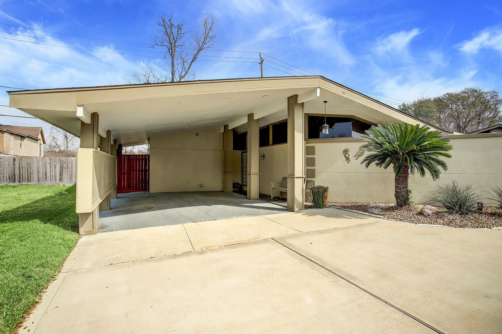 5303 Tallow Ln, Houston, TX 77021 photo