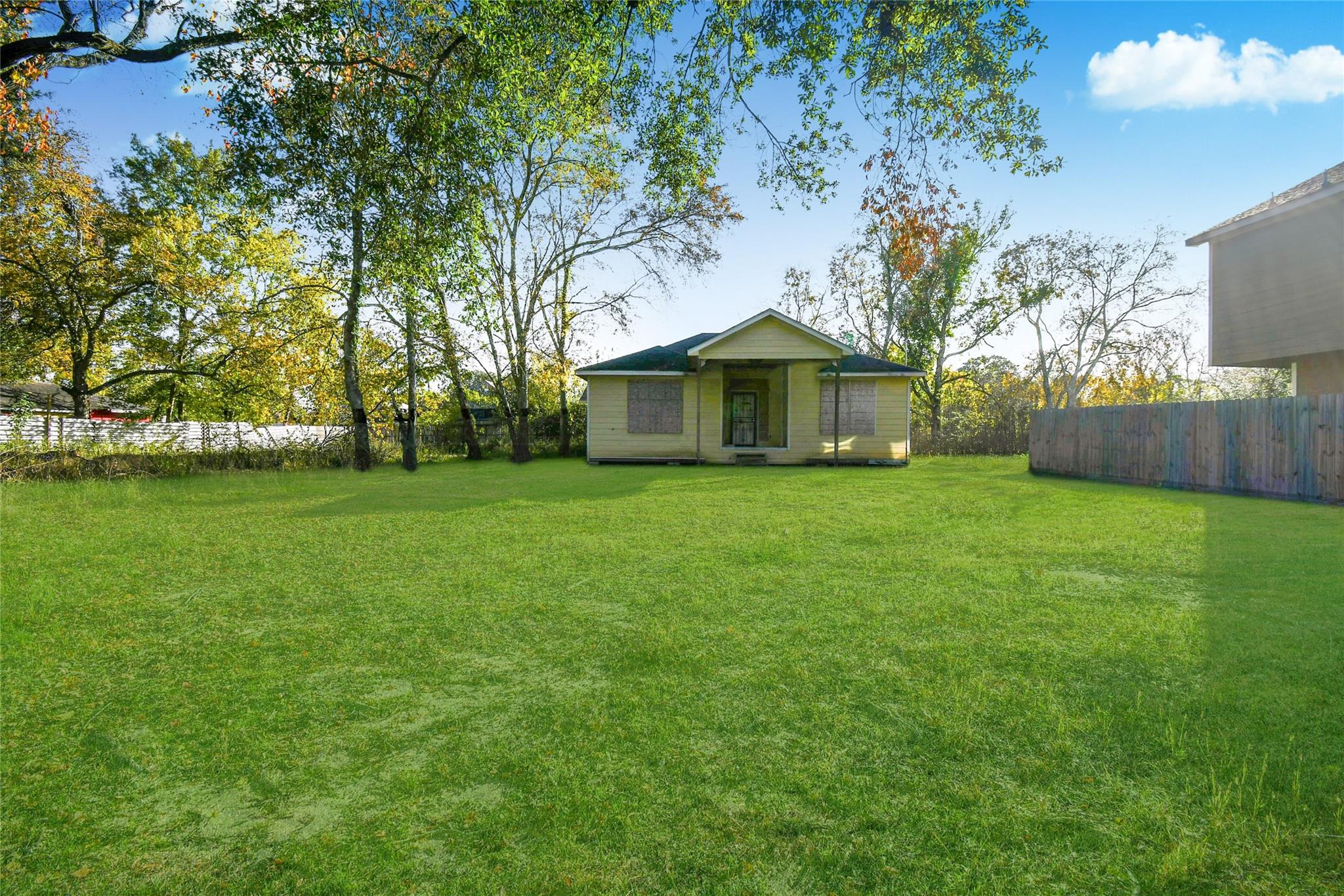 1039 Marcolin St, Houston, TX 77088 photo