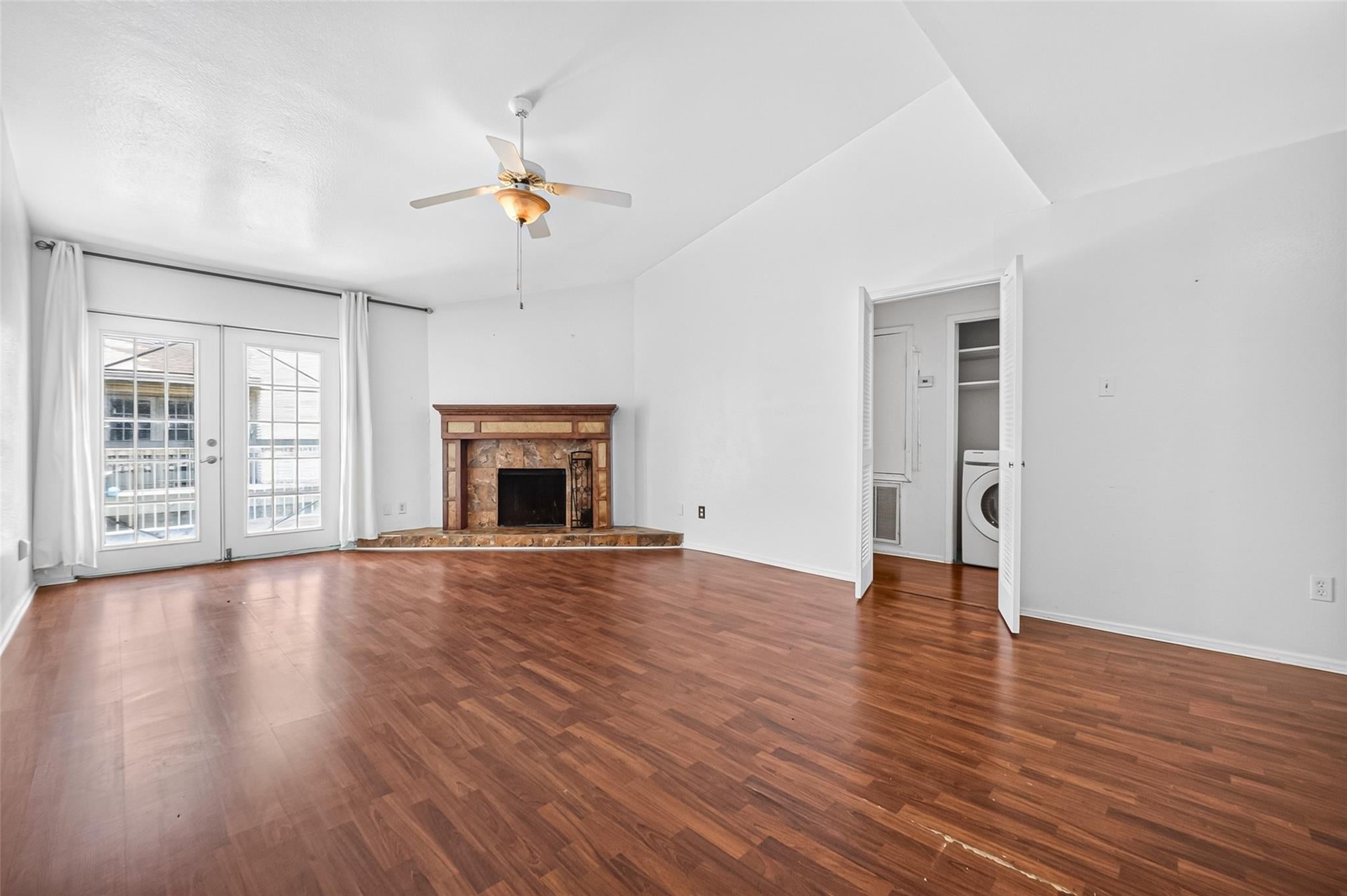 9707 Richmond Ave #44, Houston, TX 77042 photo