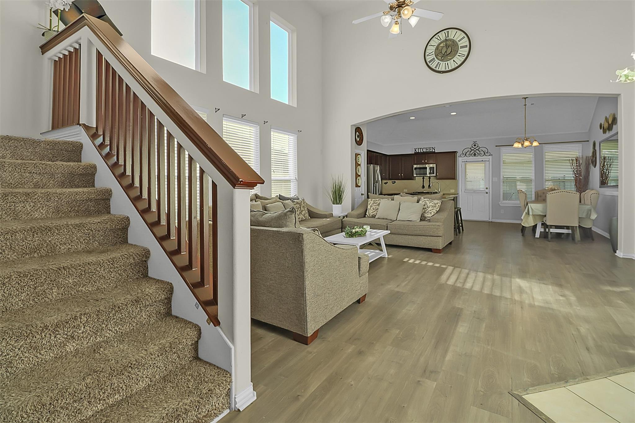 3903 Hunters Trl, Baytown, TX 77521 photo