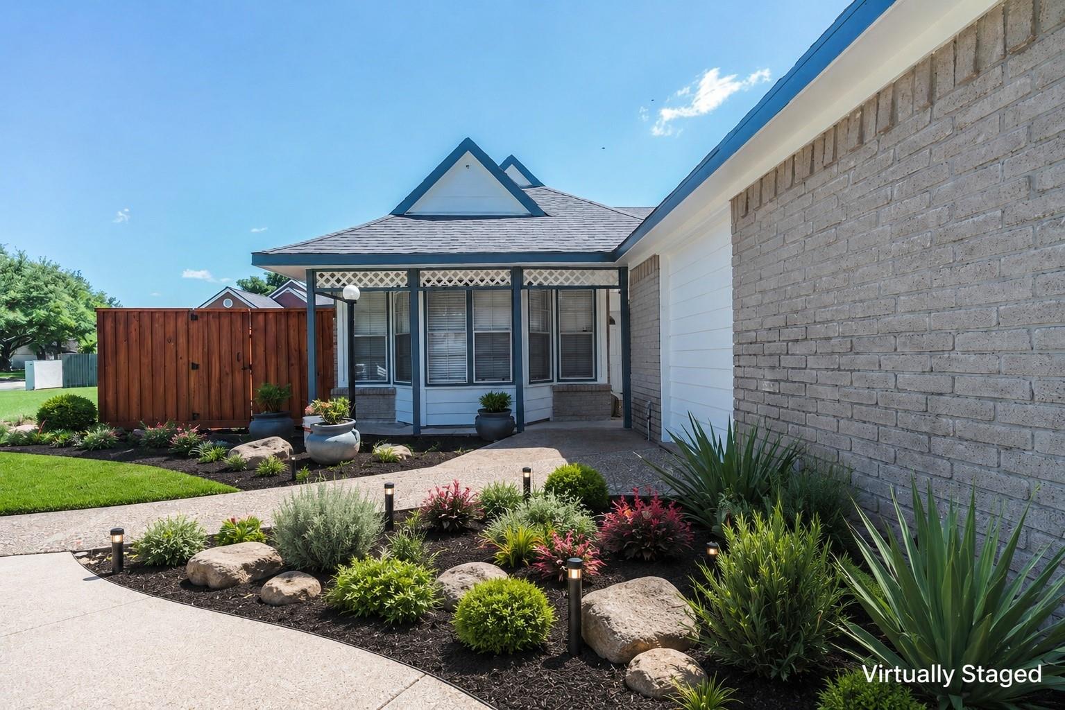9107 Belle Glen Dr, Houston, TX 77099