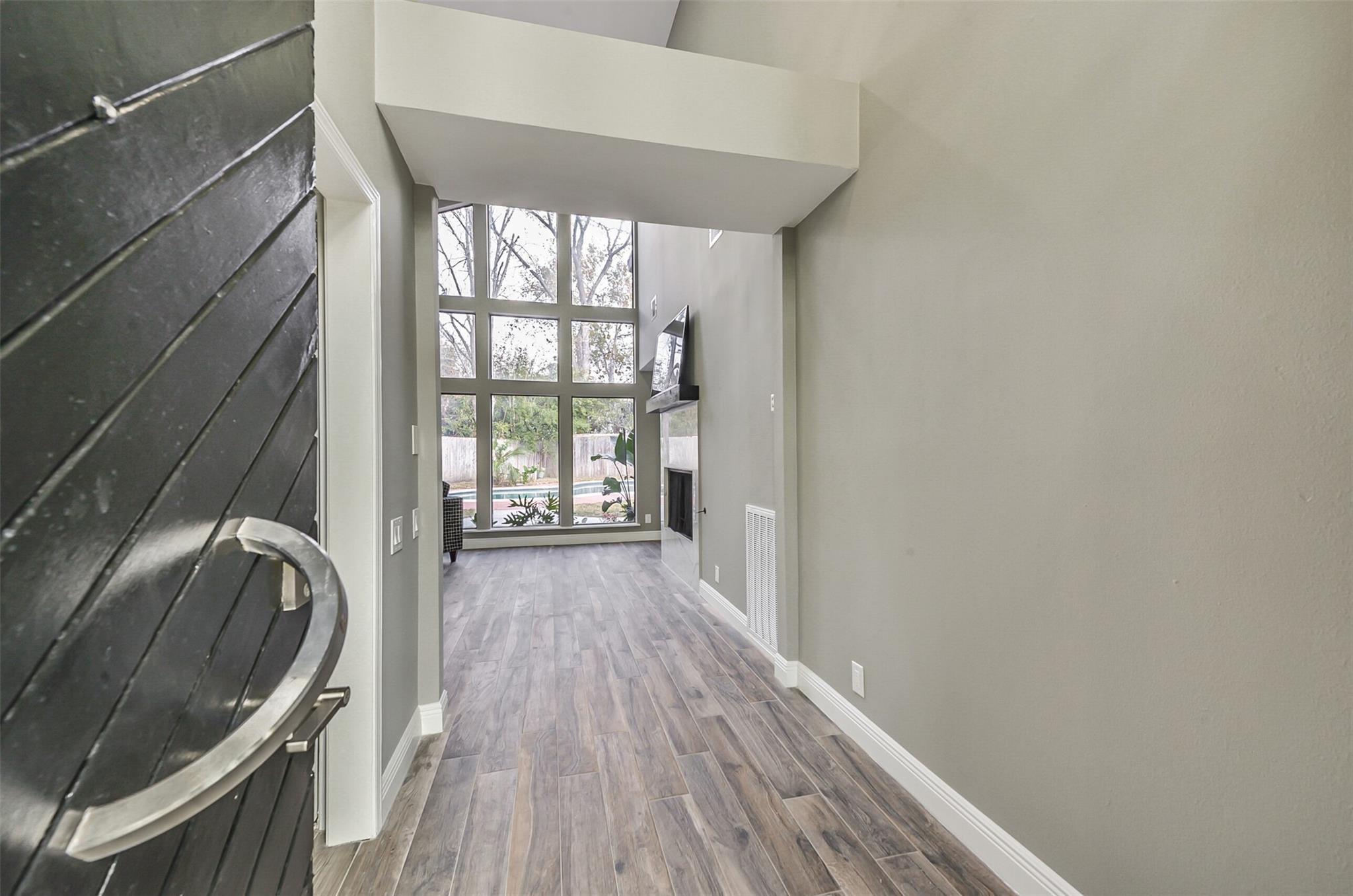 211 Big Hollow Ln, Houston, TX 77042 photo