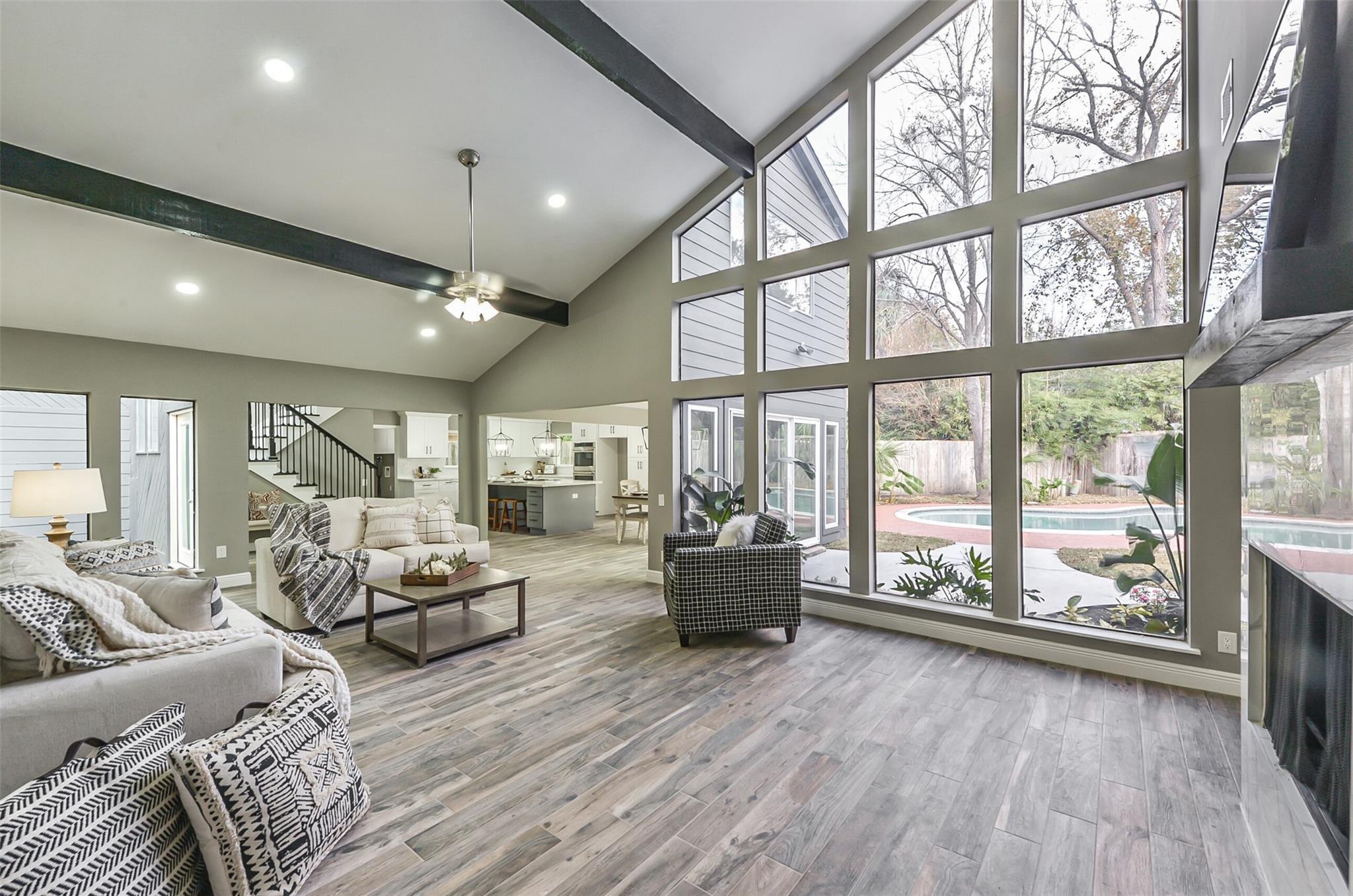 211 Big Hollow Ln, Houston, TX 77042 photo