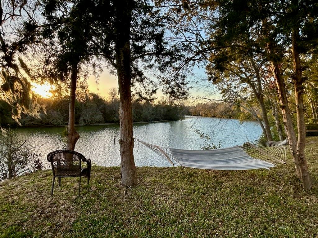 3100 Massengale Ln, Webster, TX 77598 photo