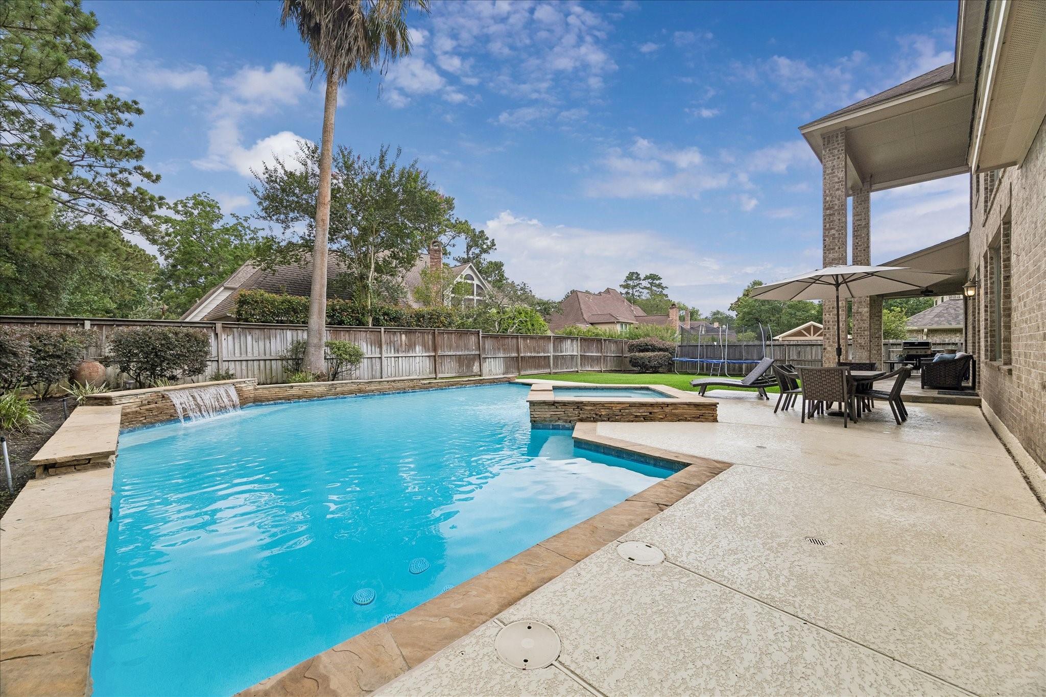 6103 Rustic Creek Ln, Kingwood, TX 77345