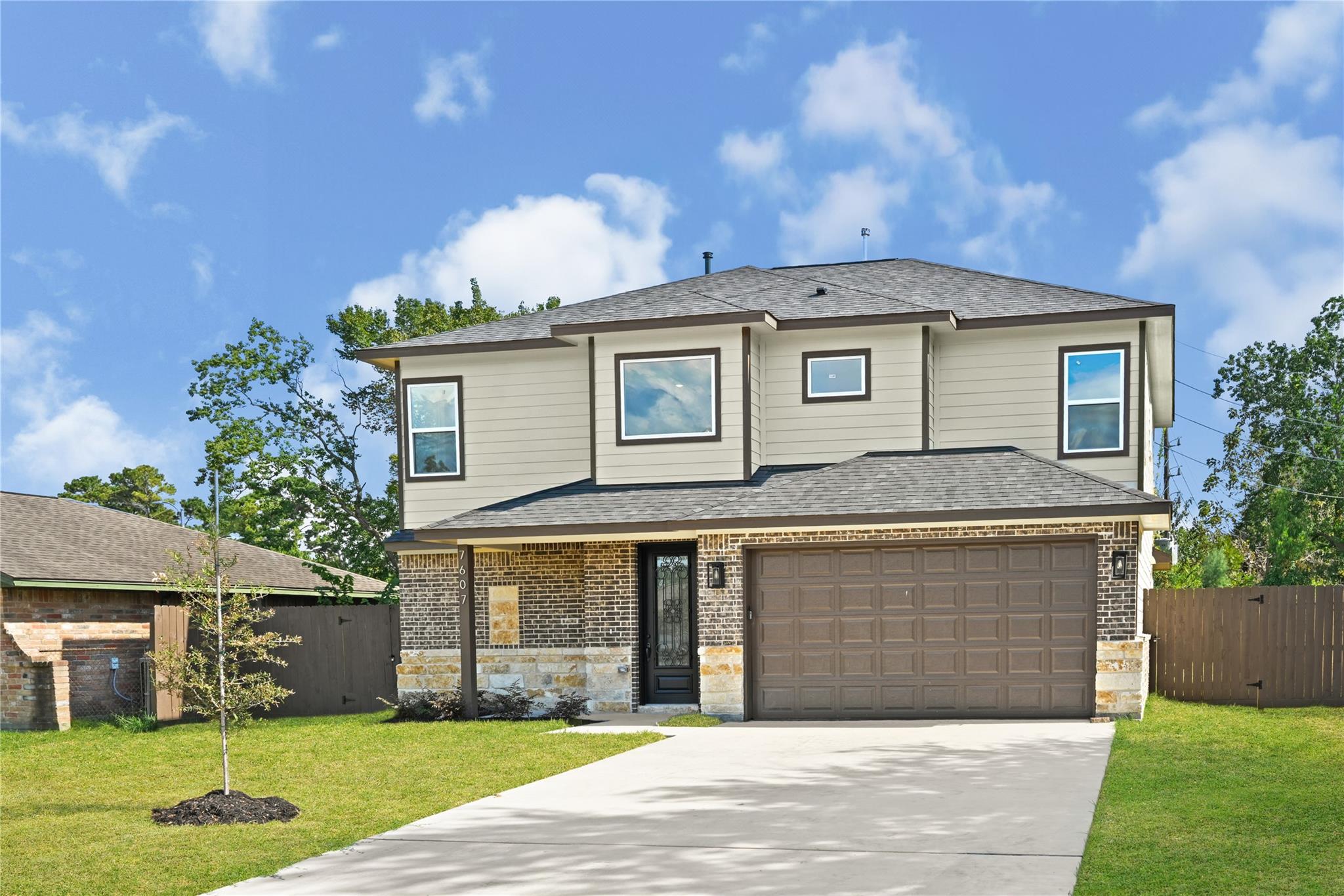 7607 Woodsman Trl, Houston, TX 77040