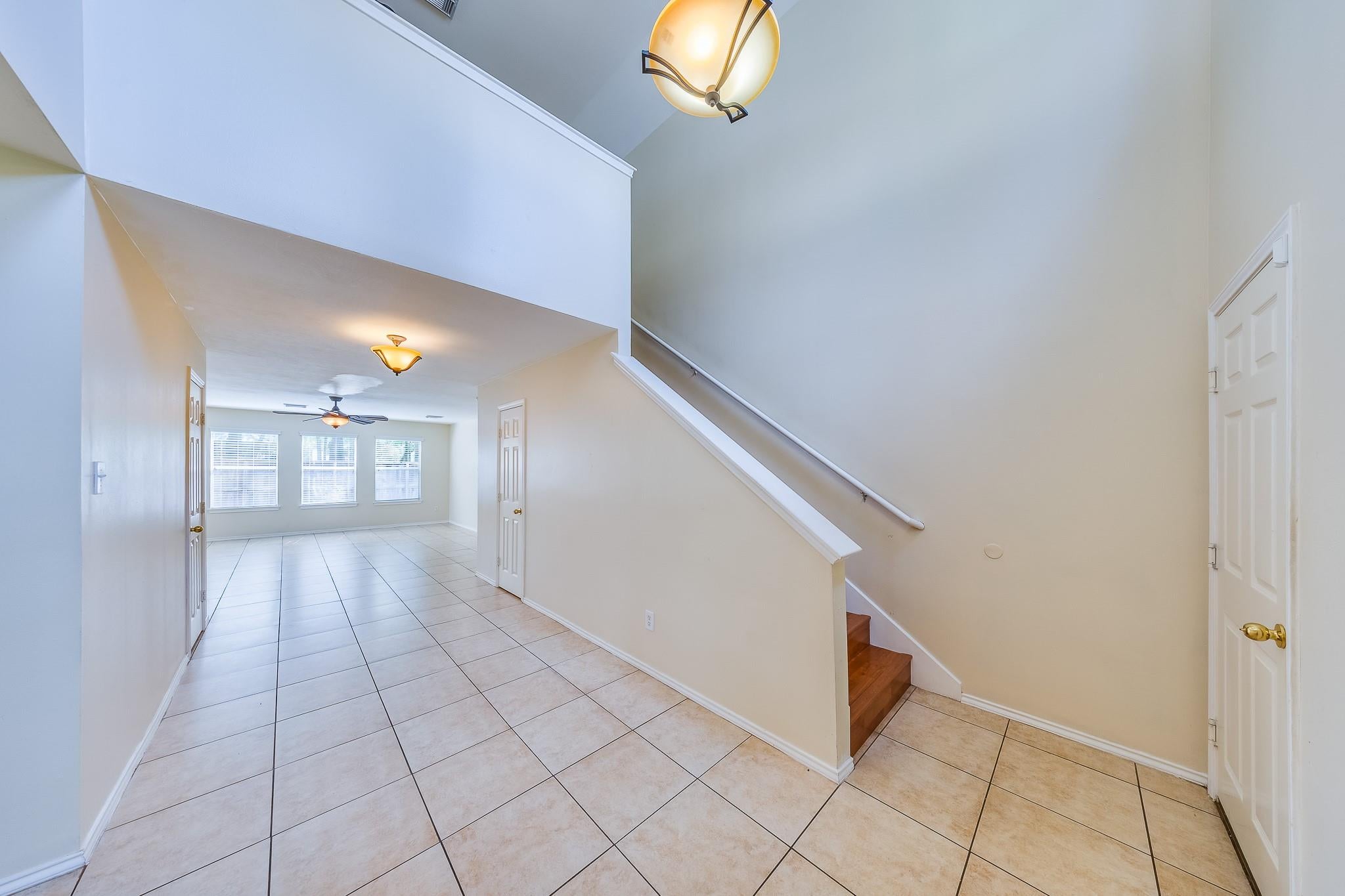18426 Stark Point Ct, Humble, TX 77346 photo