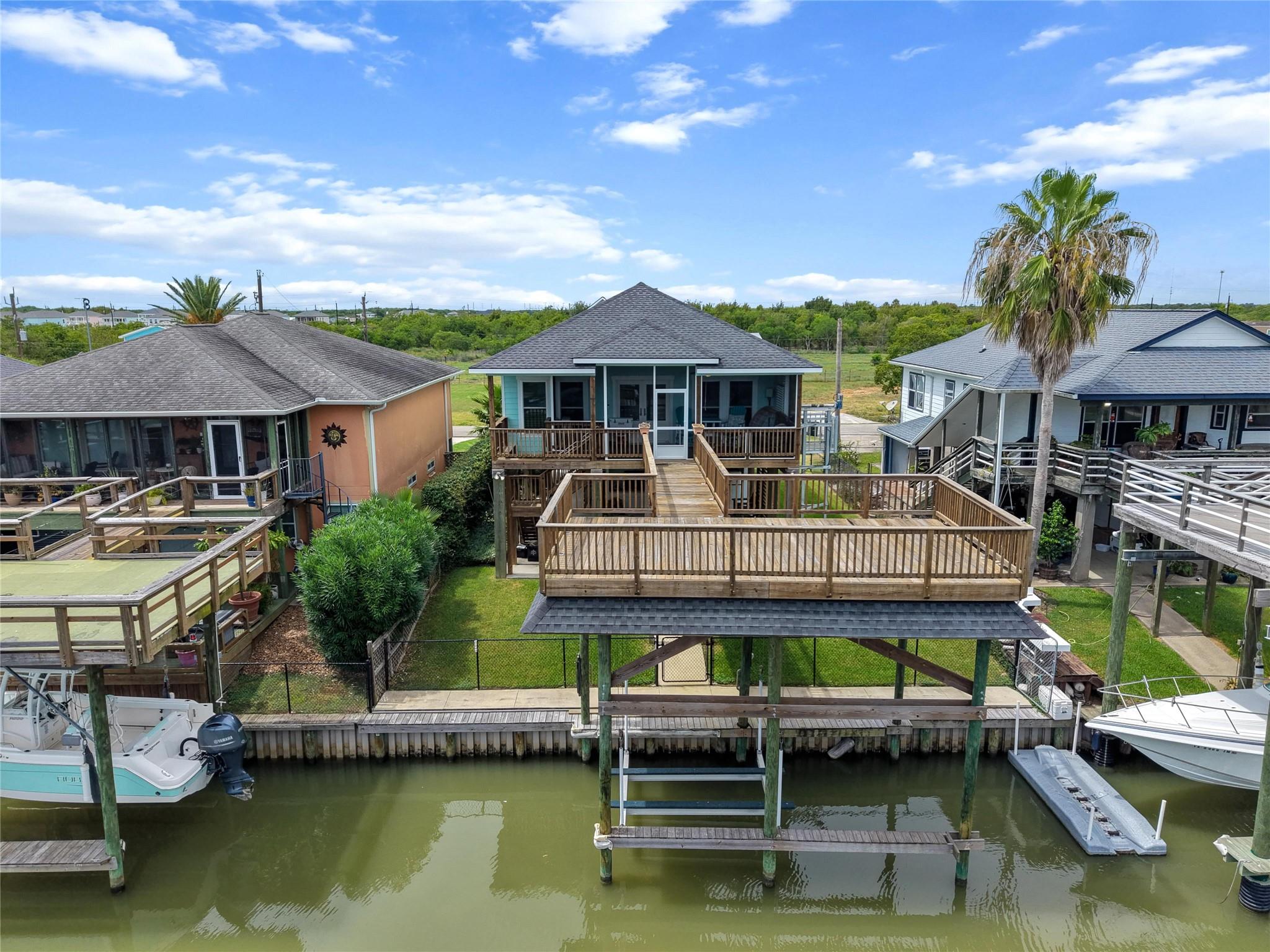 1227 23 St, San Leon, TX 77539 photo