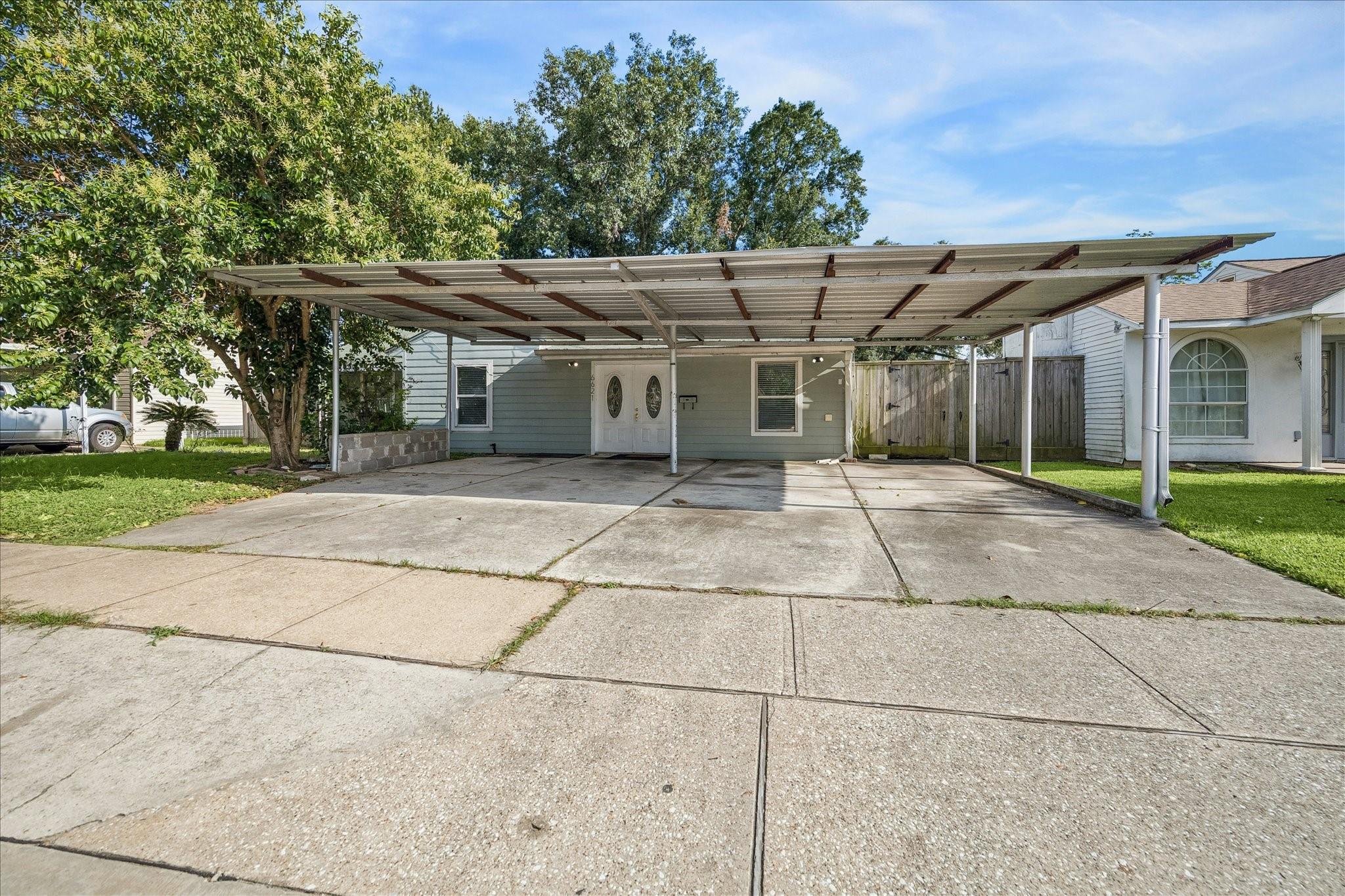 6621 Westview, Houston, TX 77055 photo
