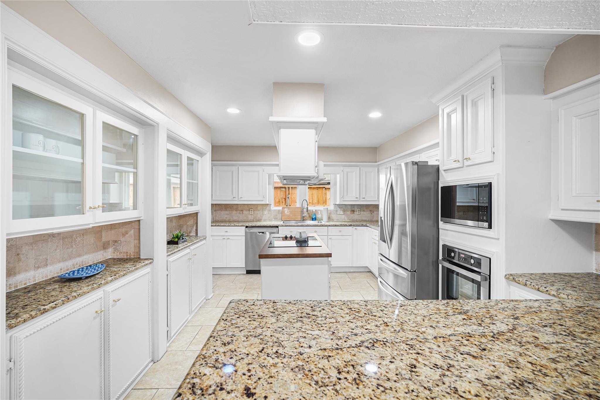 15027 Walters Rd, Houston, TX 77068 photo
