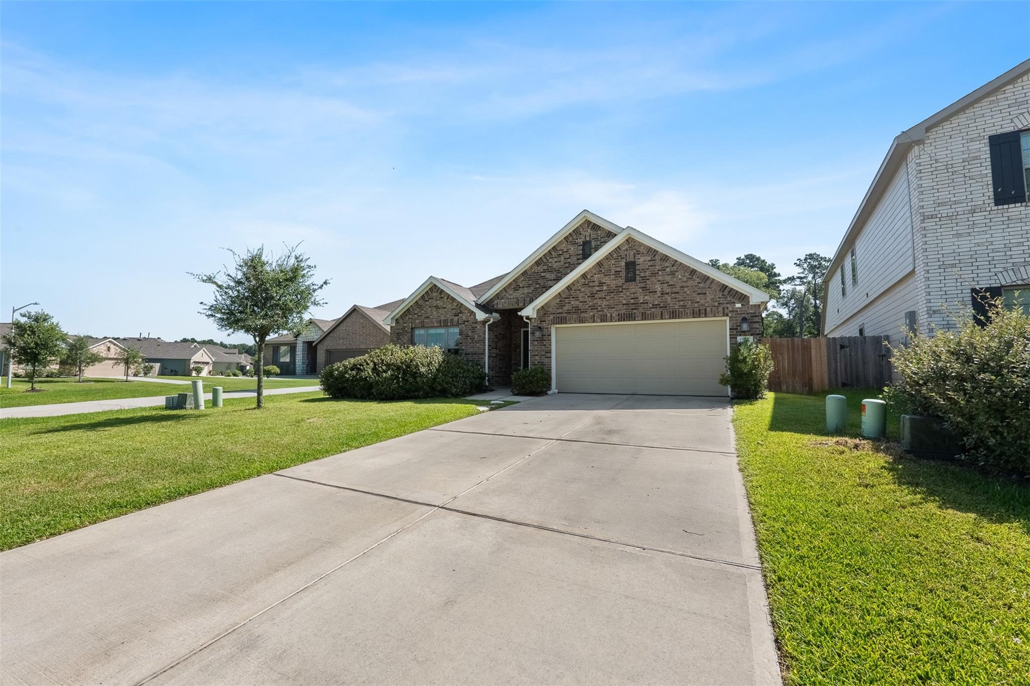 17707 Sapphire Pines Dr, New Caney, TX 77357 photo