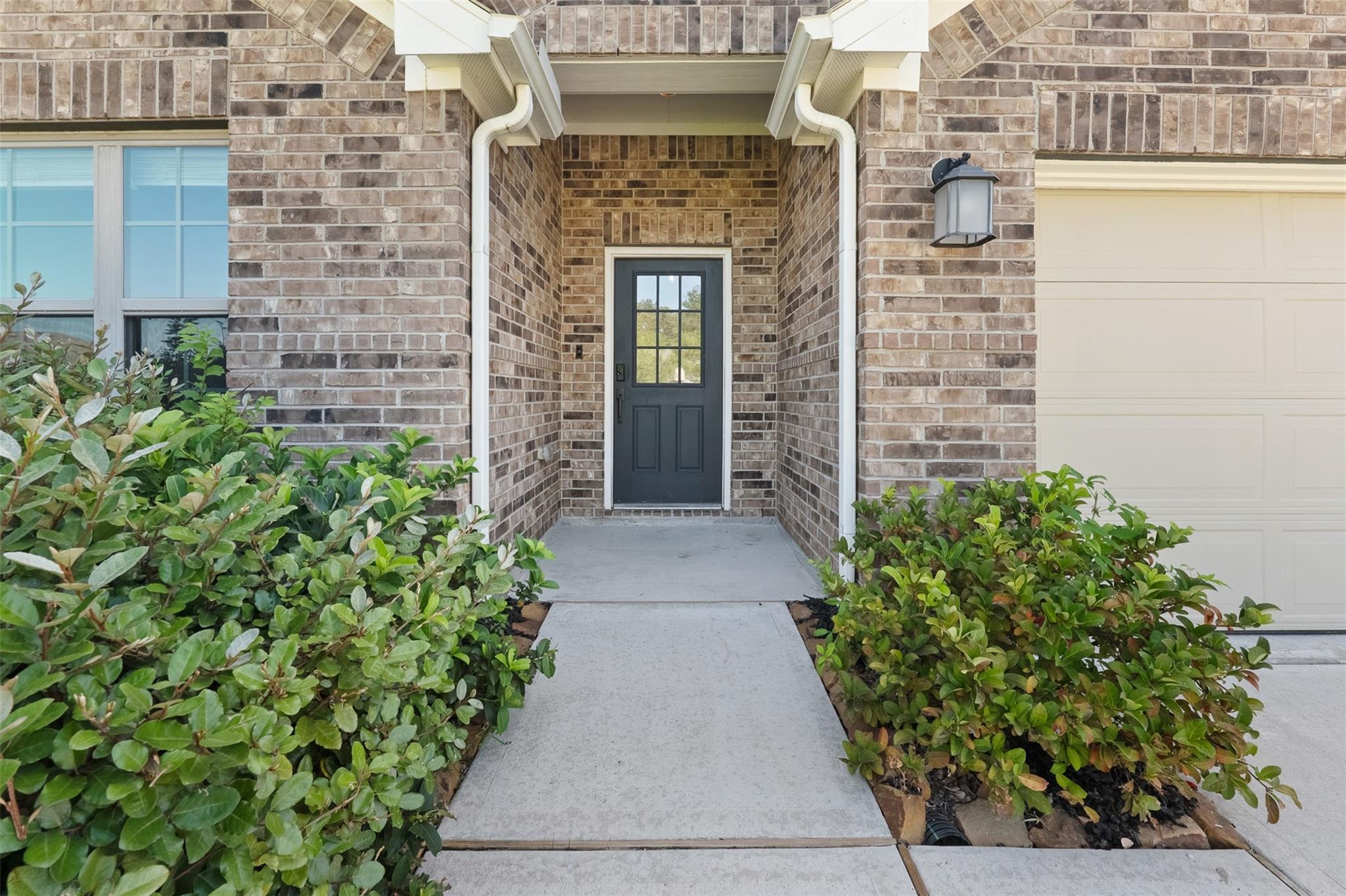 17707 Sapphire Pines Dr, New Caney, TX 77357 photo