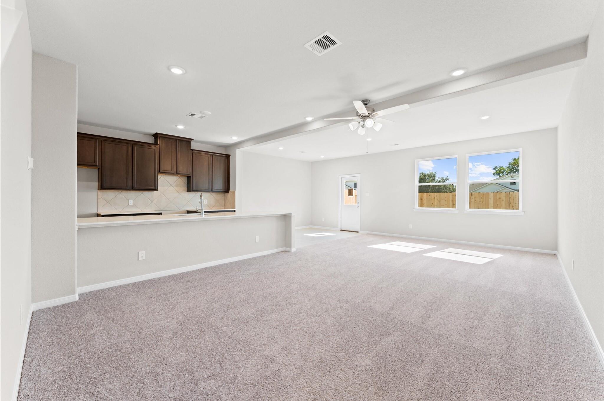 1369 Mixander Way, La Porte, TX 77571 photo