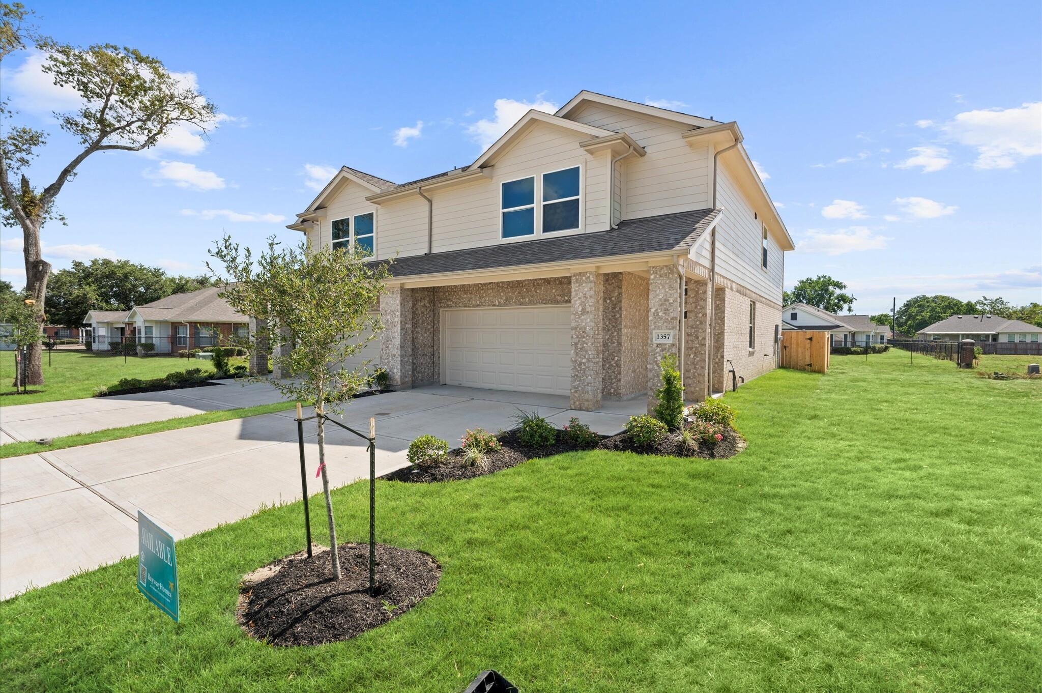 1369 Mixander Way, La Porte, TX 77571 photo