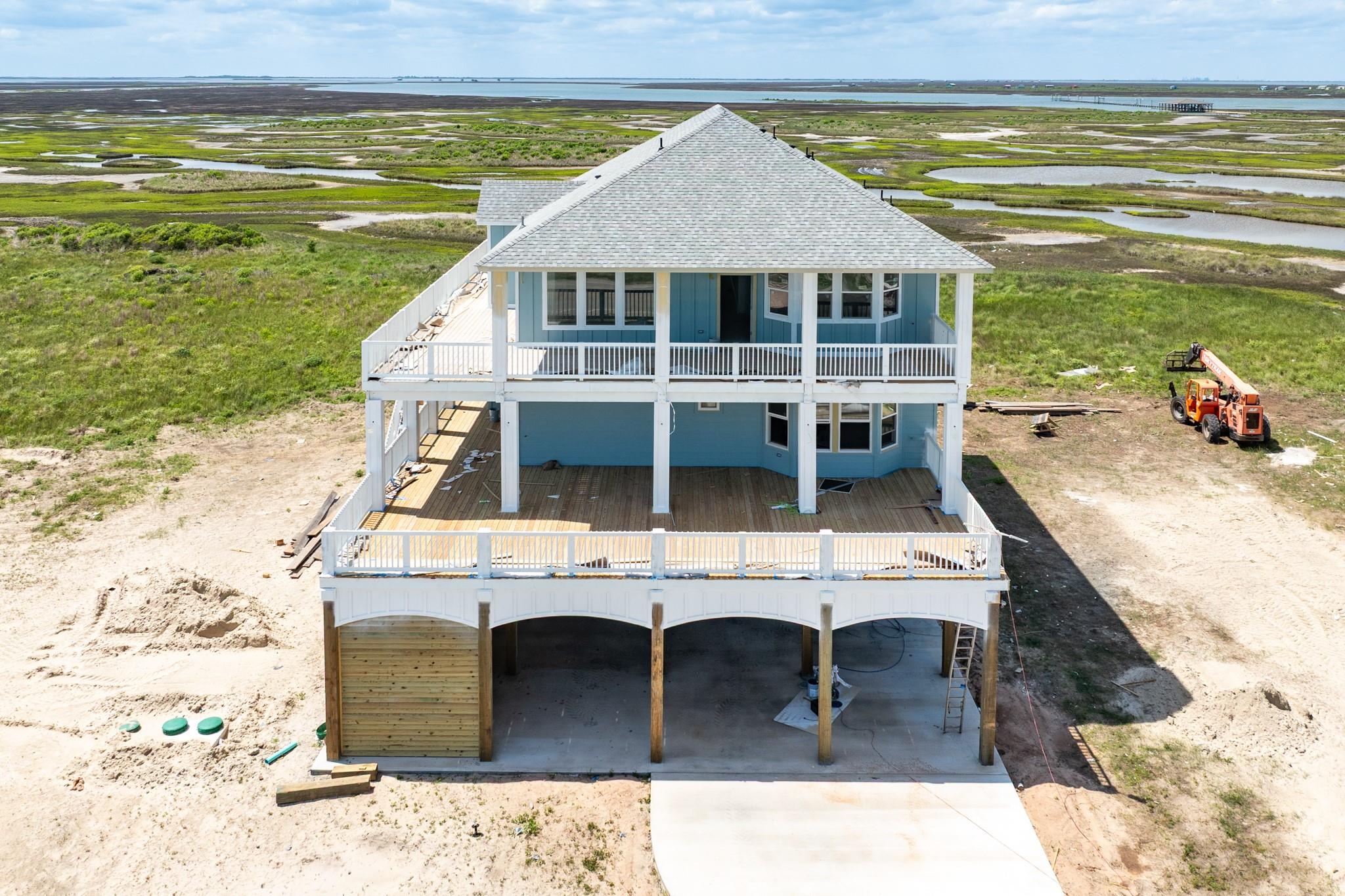 11967 Bluewater Hwy, Freeport, TX 77541
