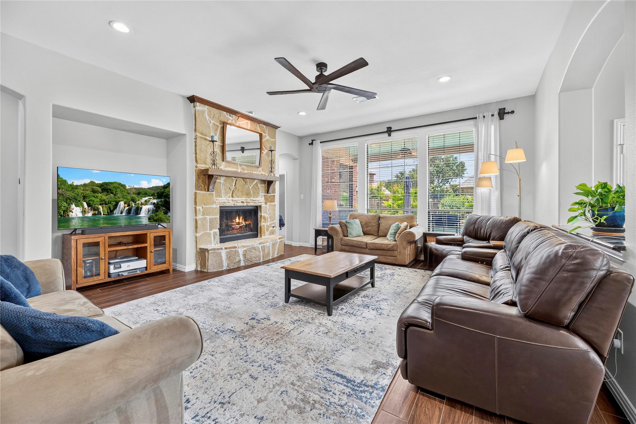 18302 S Austin Shore Dr, Cypress, TX 77433 photo