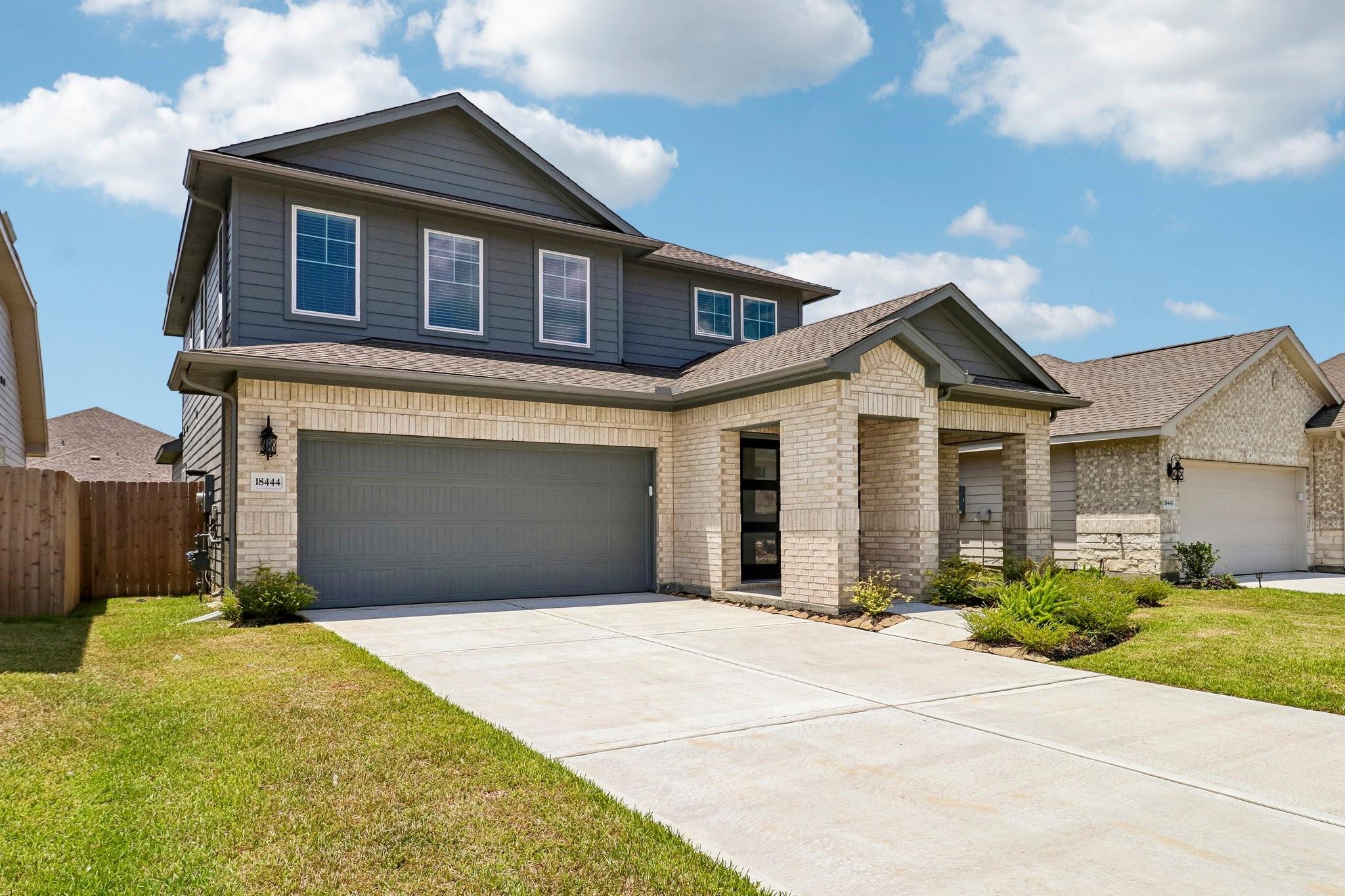 18444 Landing Meadows Ln, New Caney, TX 77357 photo