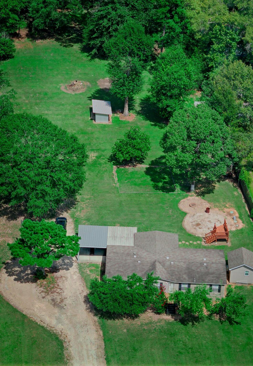 2373 Crockett Martin Rd, Conroe, TX 77306