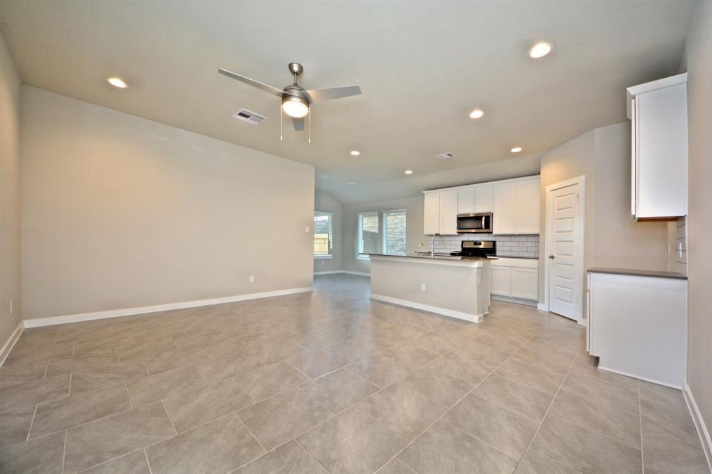 7703 Rainham Valley Ln, Richmond, TX 77407 photo