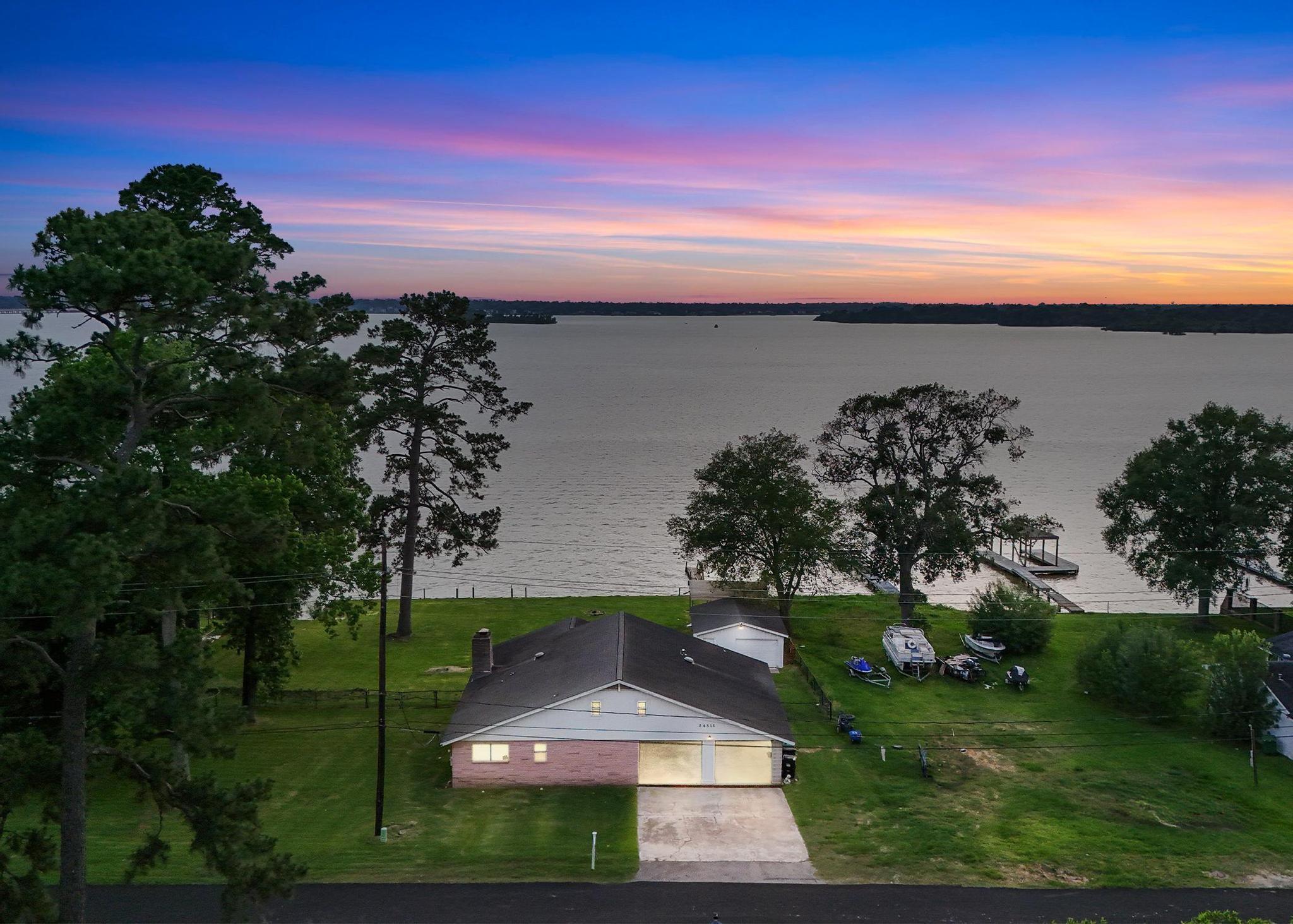 24511 Sunny Glen Drive Dr, Houston, TX 77336