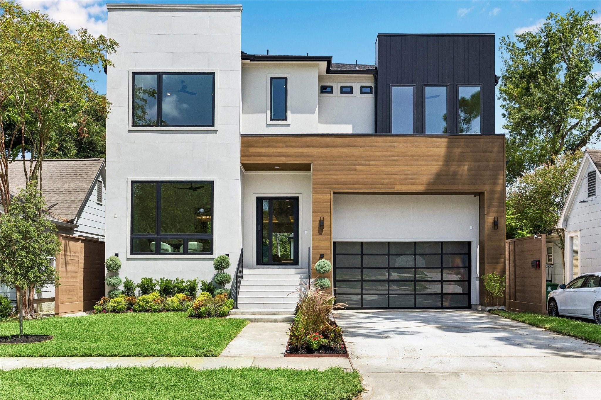 2526 Southgate Blvd, Houston, TX 77030