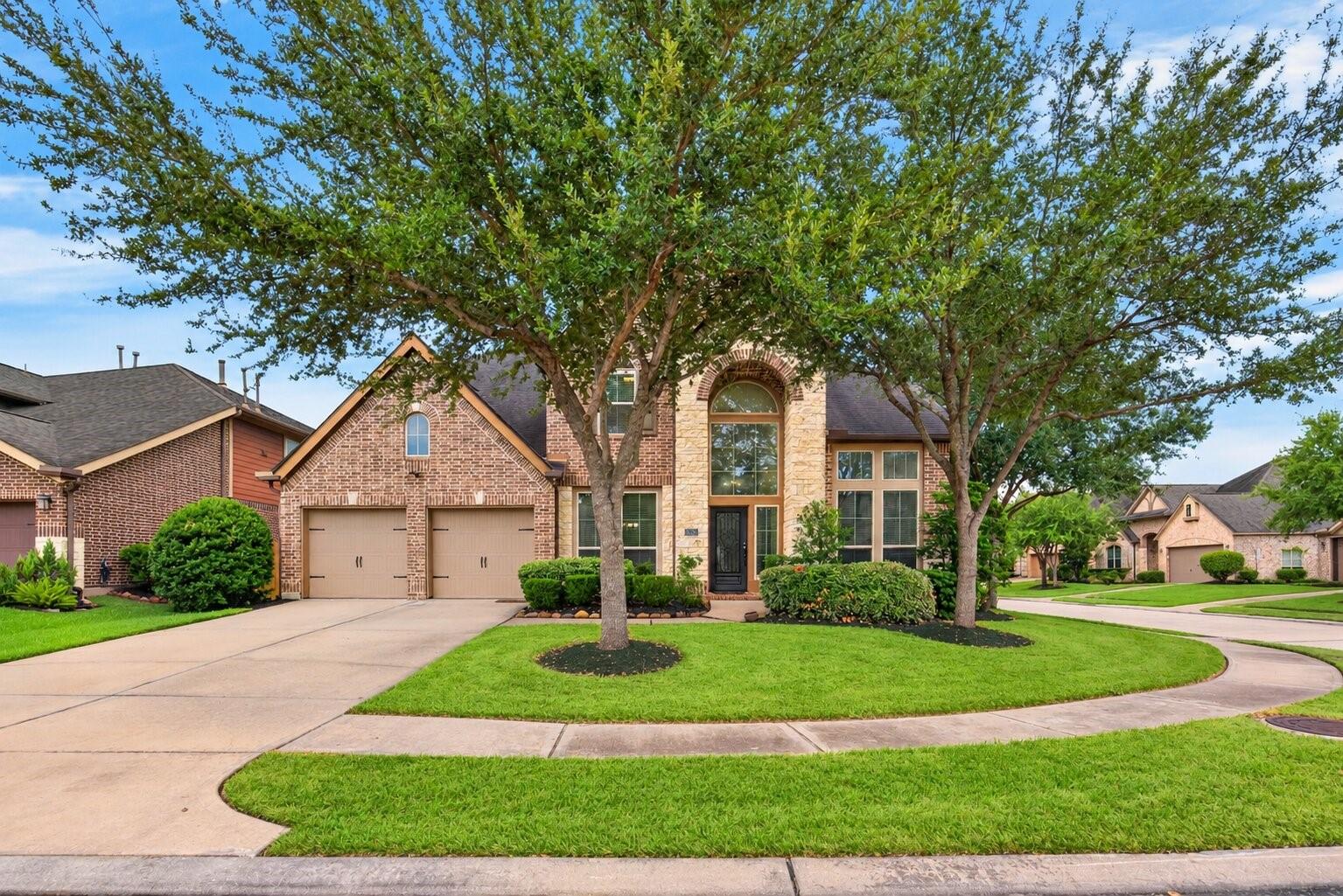 3505 Harvest Moon Ln, Pearland, TX 77584