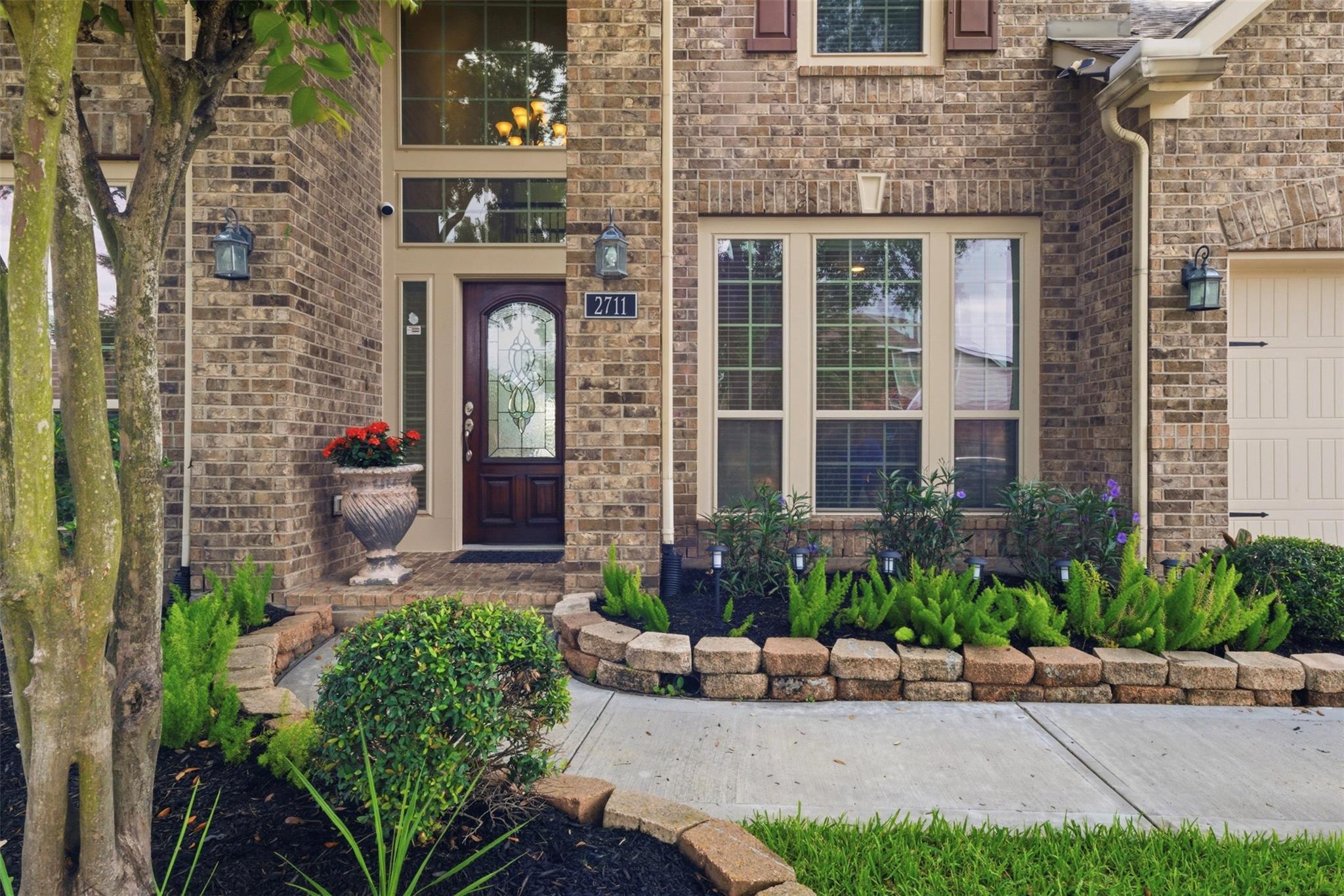 2711 Wild Lilac Dr, Pearland, TX 77584 photo