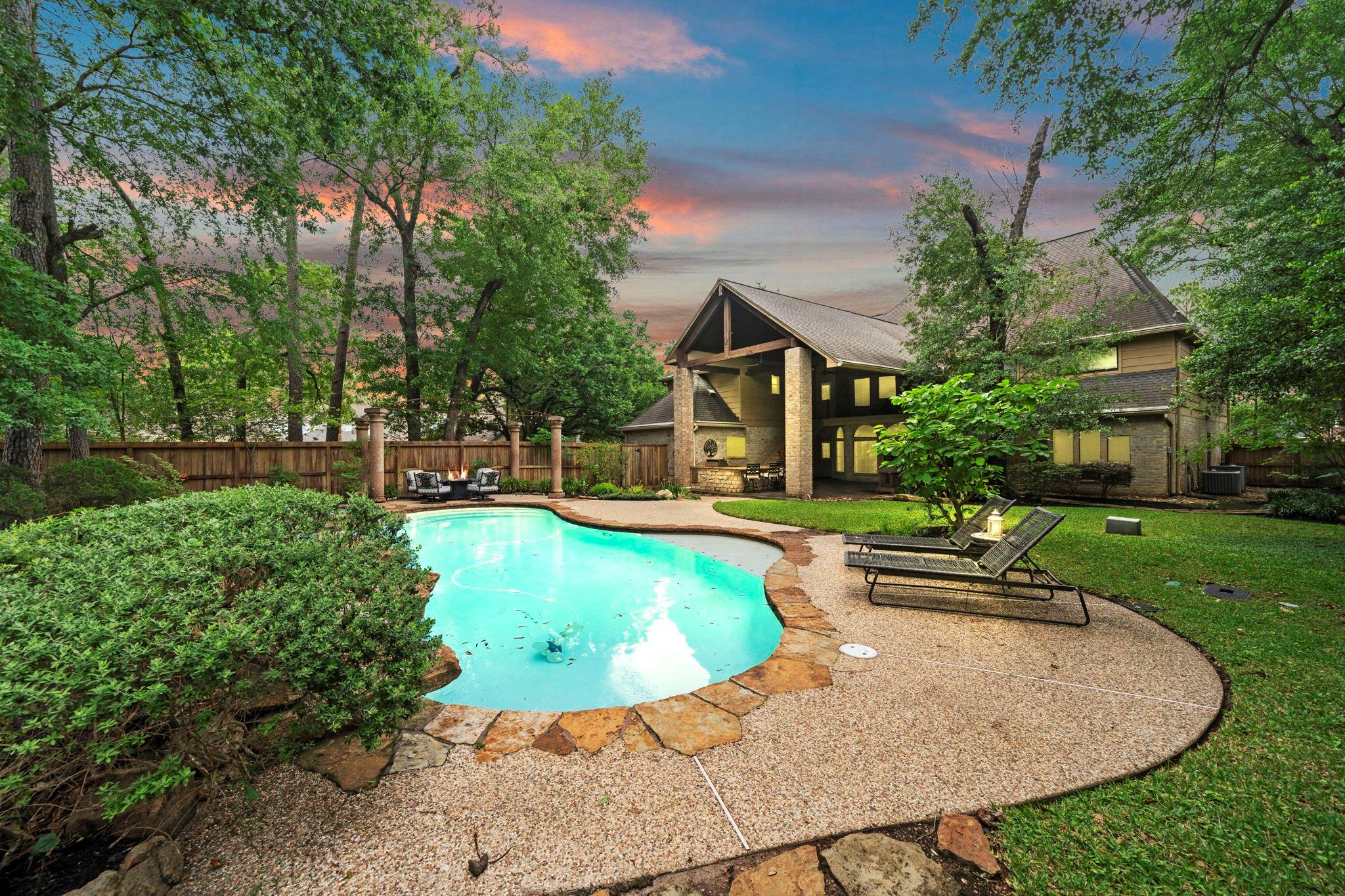 15427 Terrace Oaks Dr, Houston, TX 77068