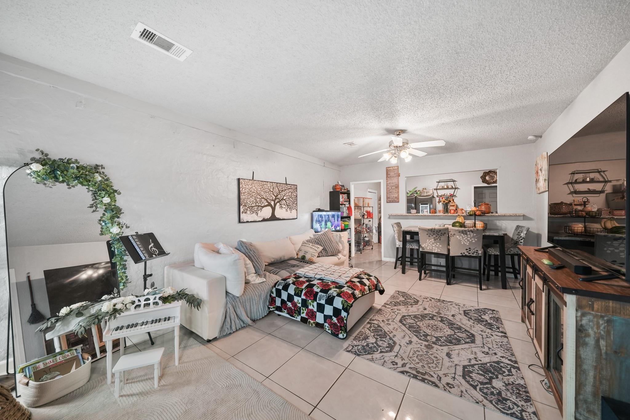 2018 Rosalee St, La Marque, TX 77568 photo