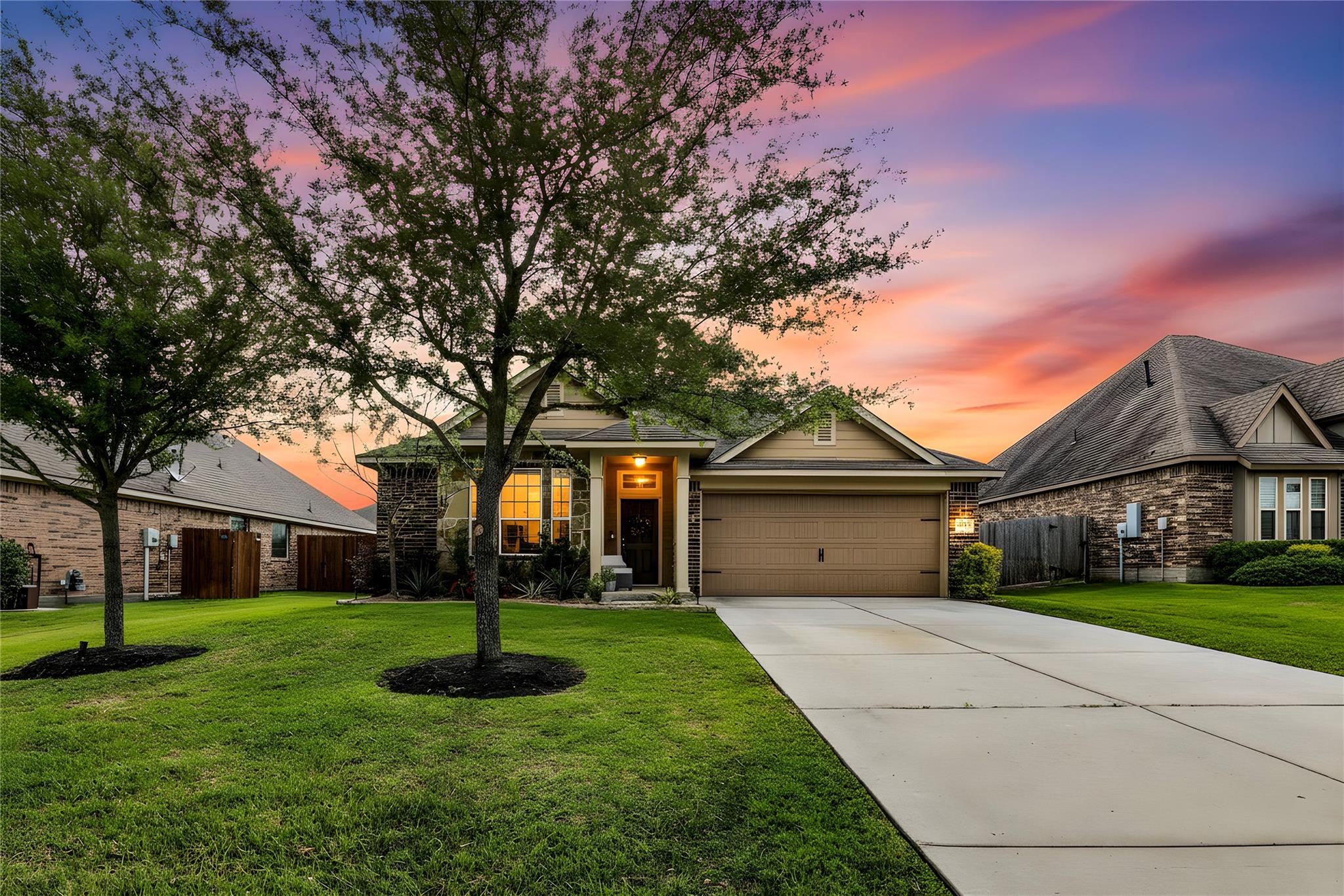 114 Dudley Rd, Montgomery, TX 77356 photo