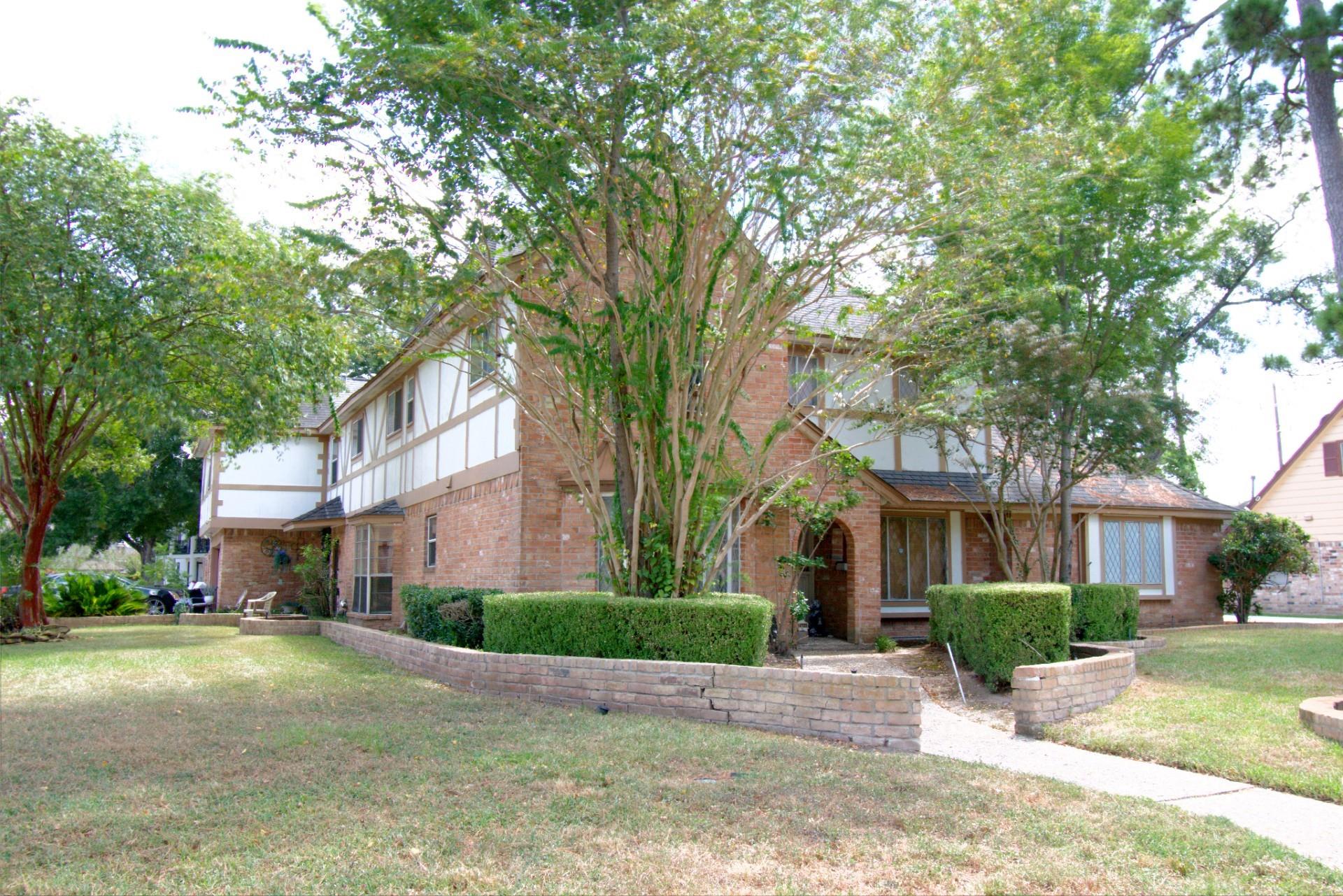 14722 Falling Creek Dr, Houston, TX 77068 photo