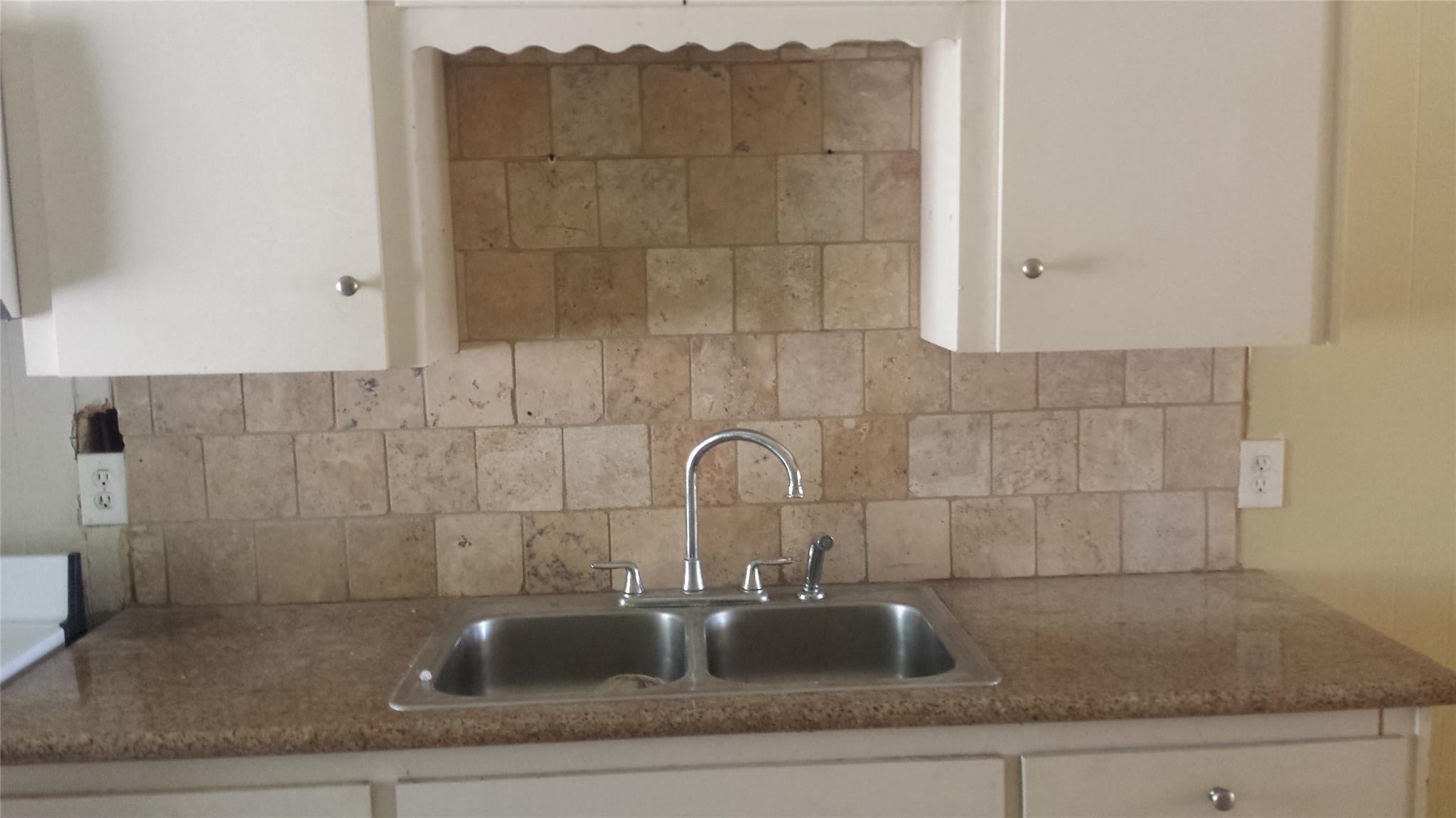 3810 Cochran St, Houston, TX 77009 photo
