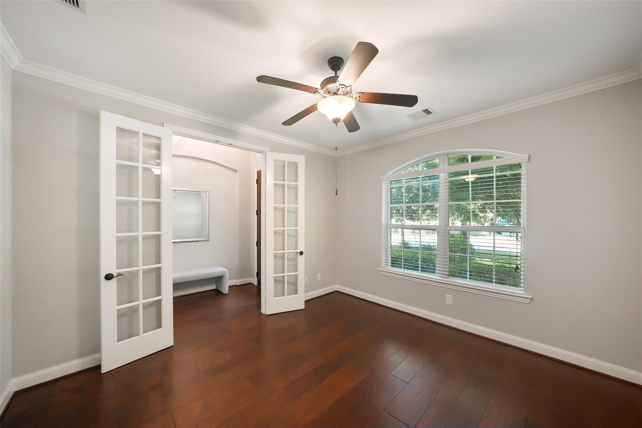 107 Jordans Pl, Montgomery, TX 77316 photo