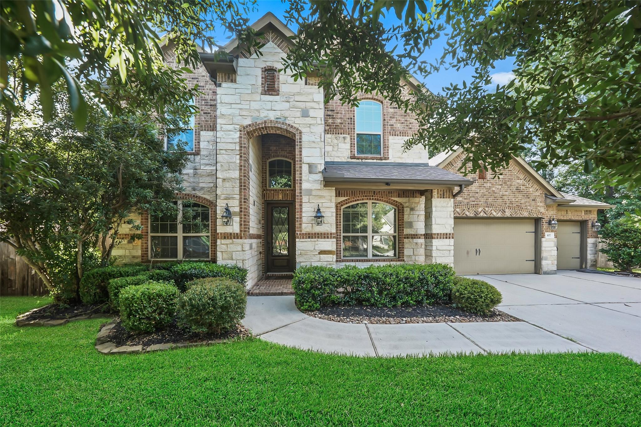 107 Jordans Pl, Montgomery, TX 77316 photo