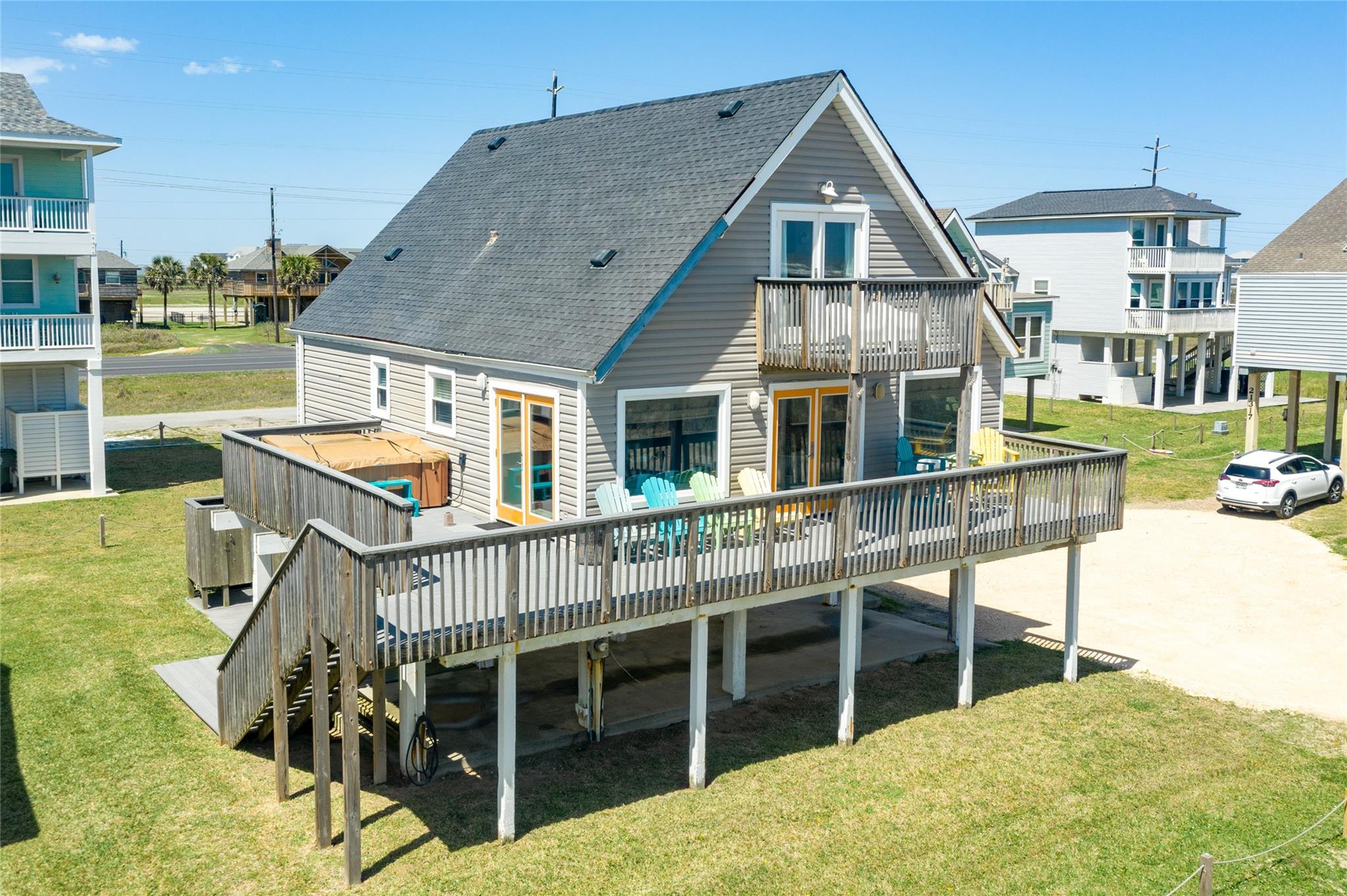 21321 Gulf Dr, Galveston, TX 77554