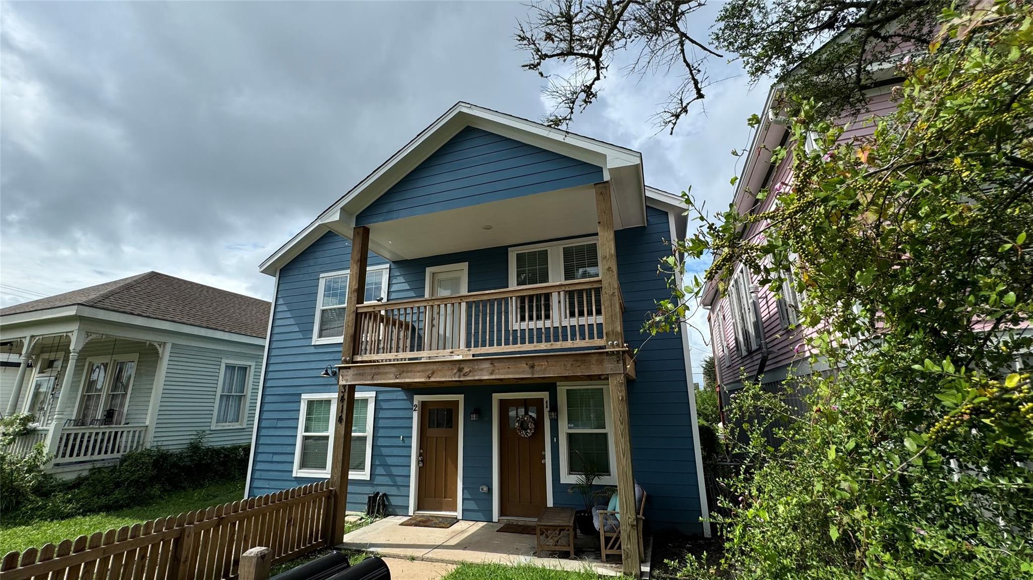 3414 Ursuline, Galveston, TX 77550 photo
