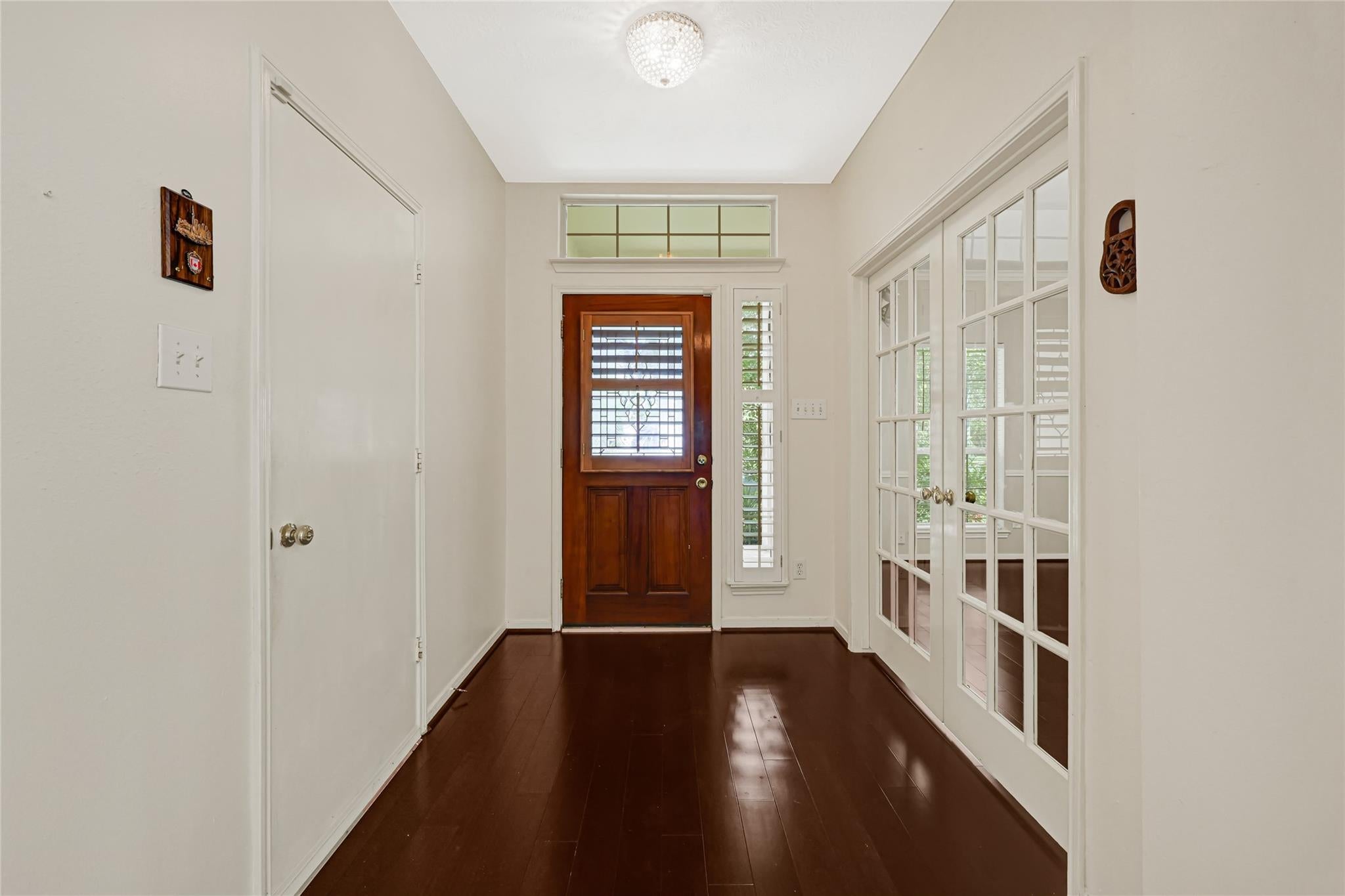 1614 Roaring Spring Ln, Pasadena, TX 77586 photo