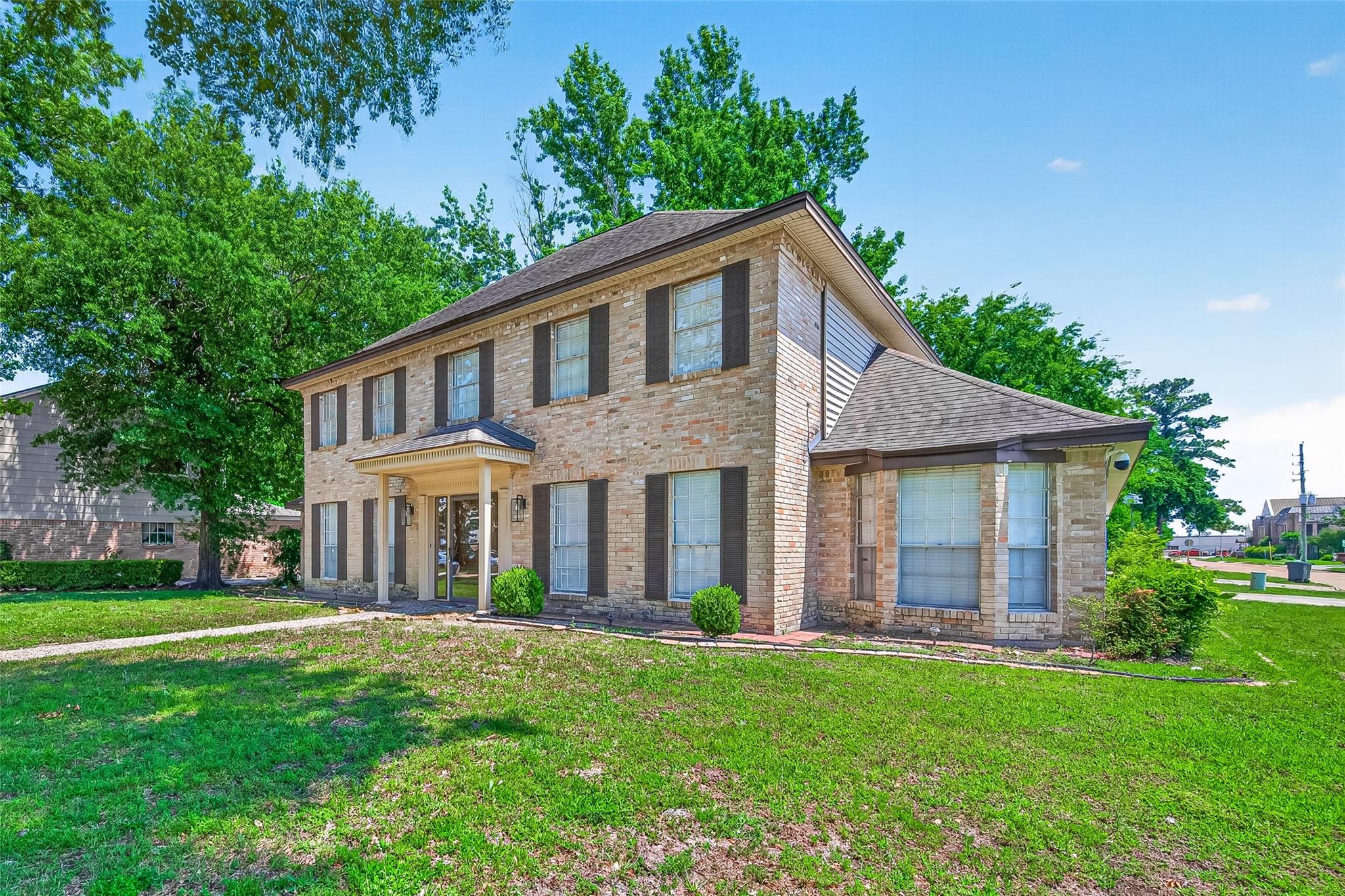 1523 Bodart Dr, Houston, TX 77090 photo