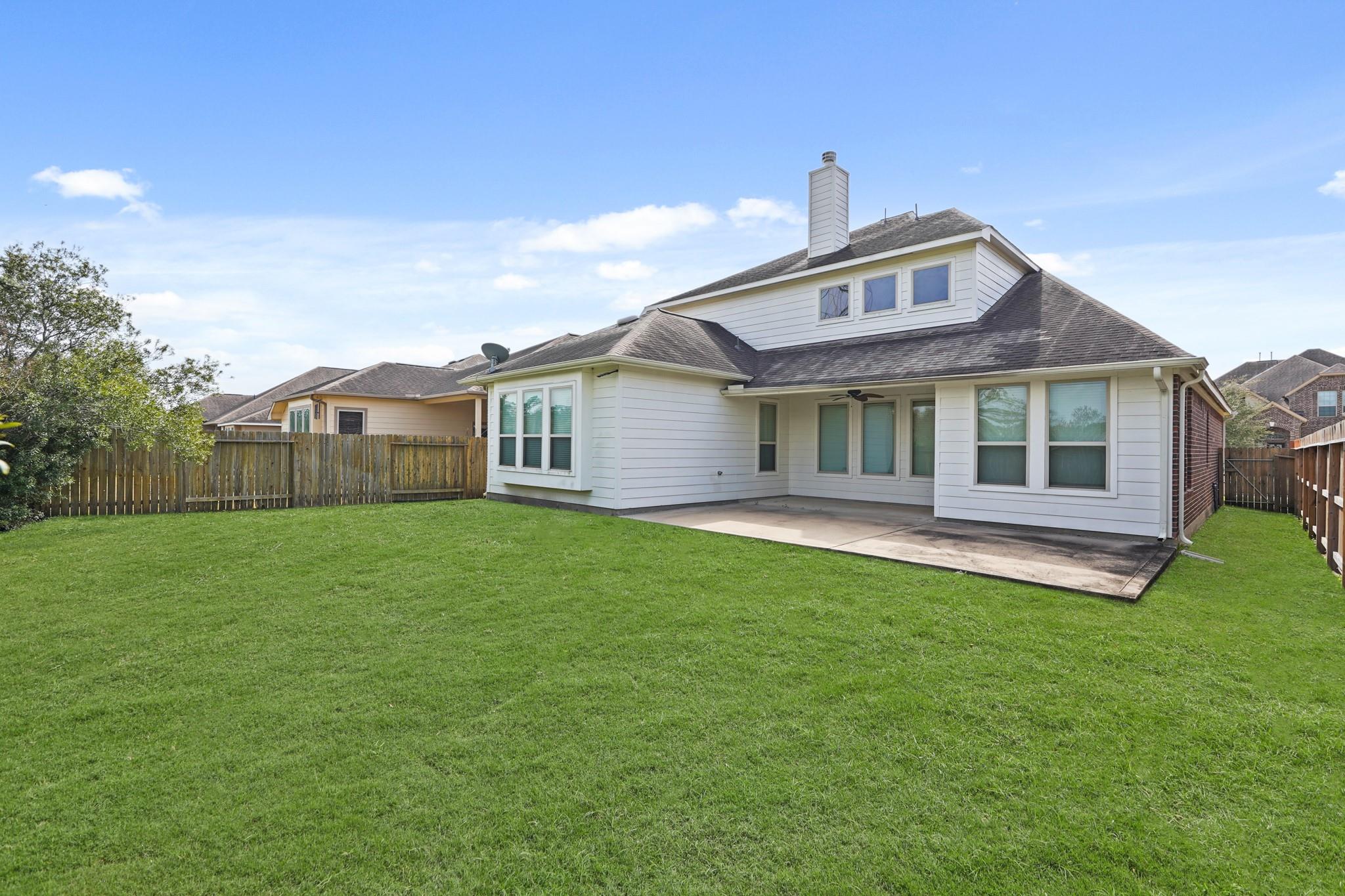 22726 Little Blue Stem Dr, Tomball, TX 77375 photo