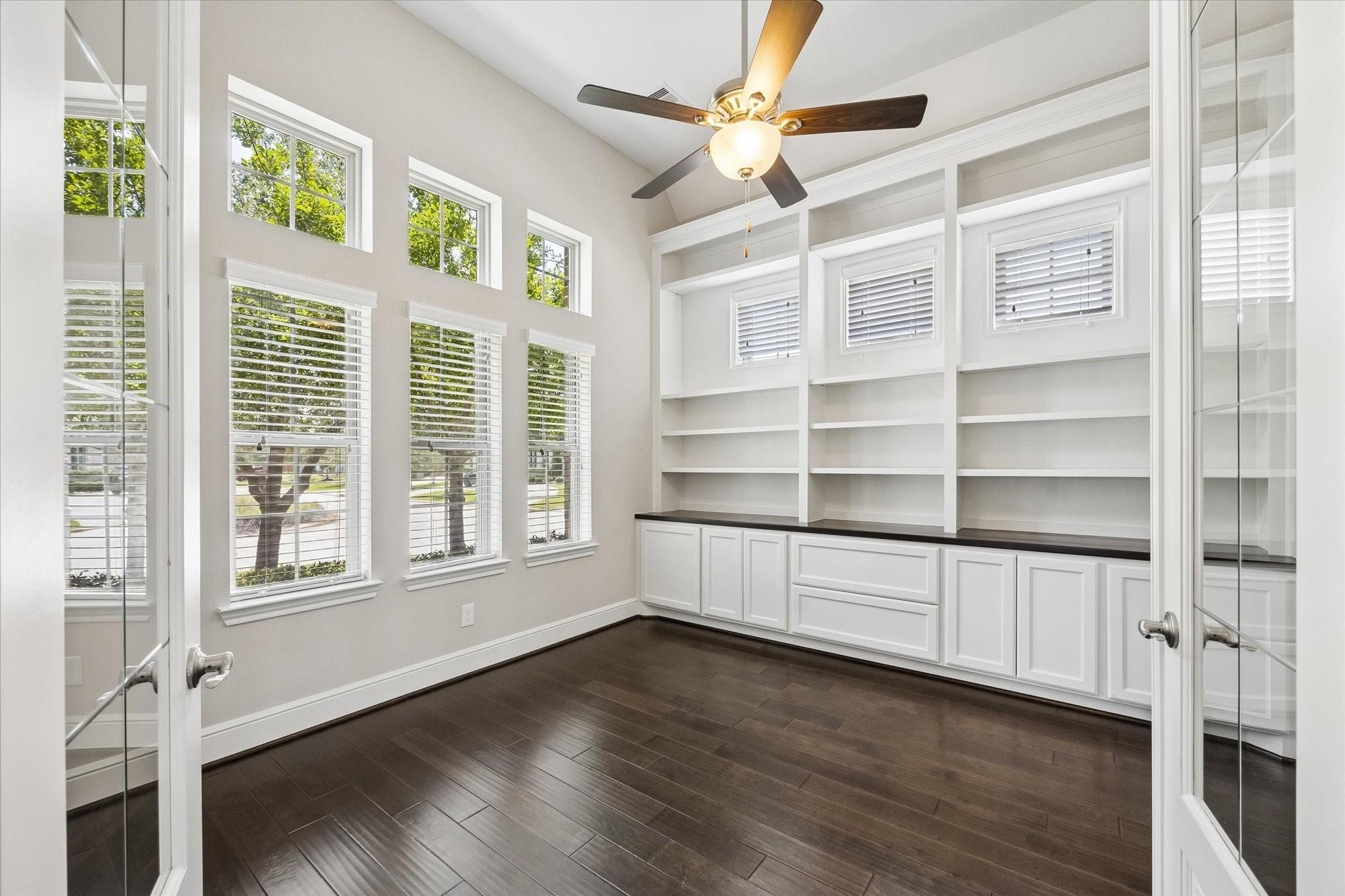 12810 Shire Mills Ct, Cypress, TX 77429 photo