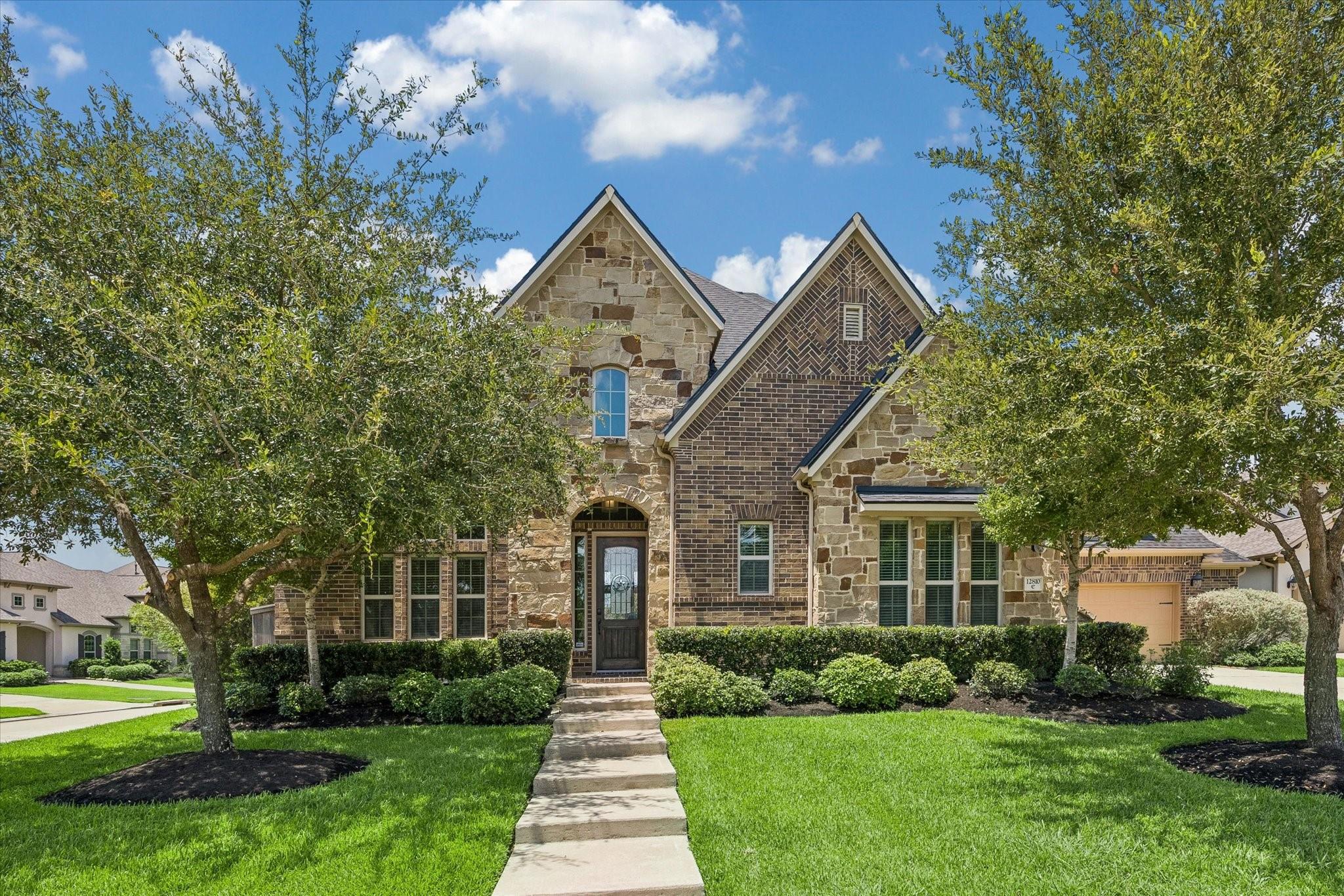 12810 Shire Mills Ct, Cypress, TX 77429