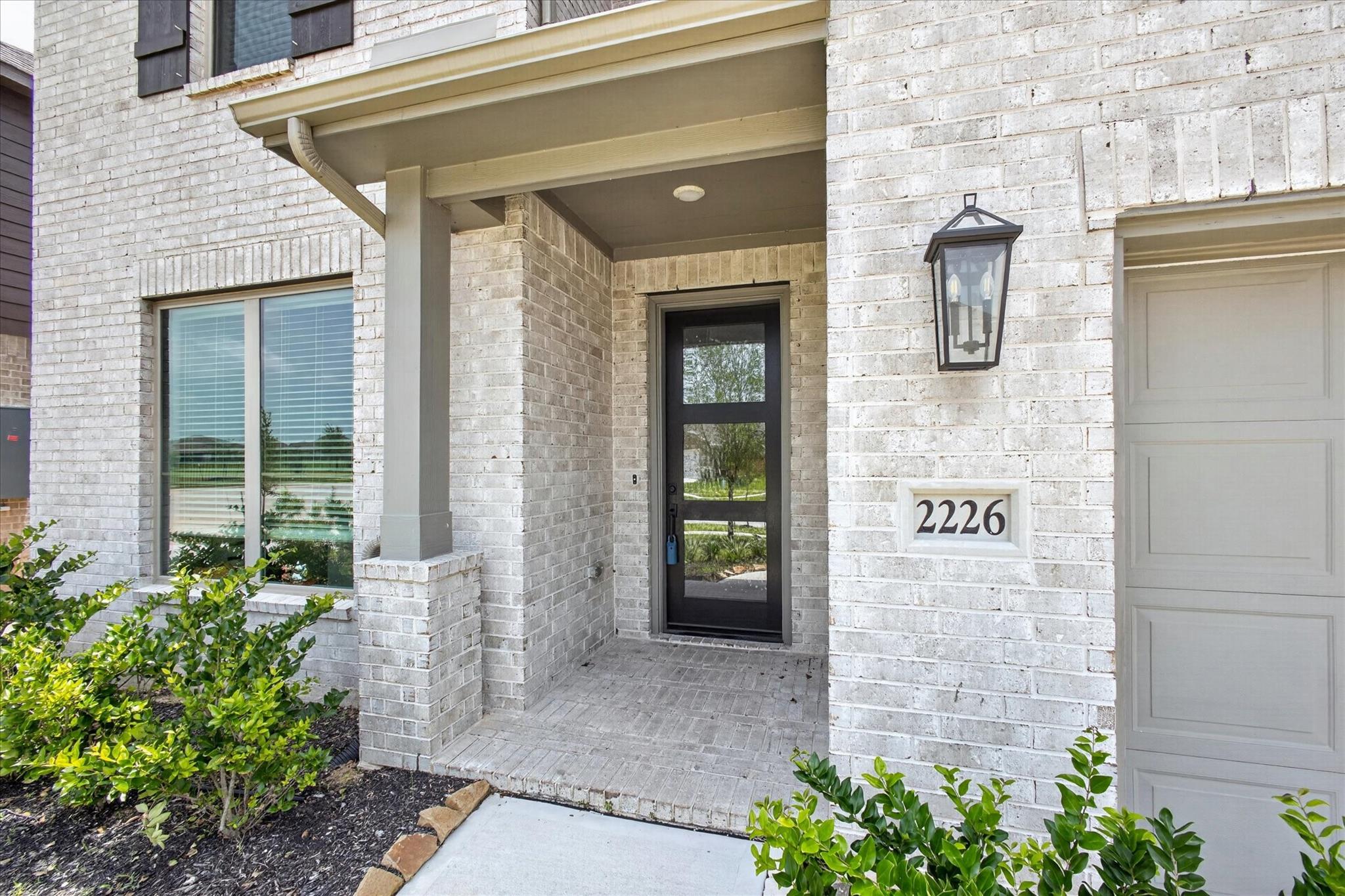2226 Sereno Shores Dr, Texas City, TX 77568 photo