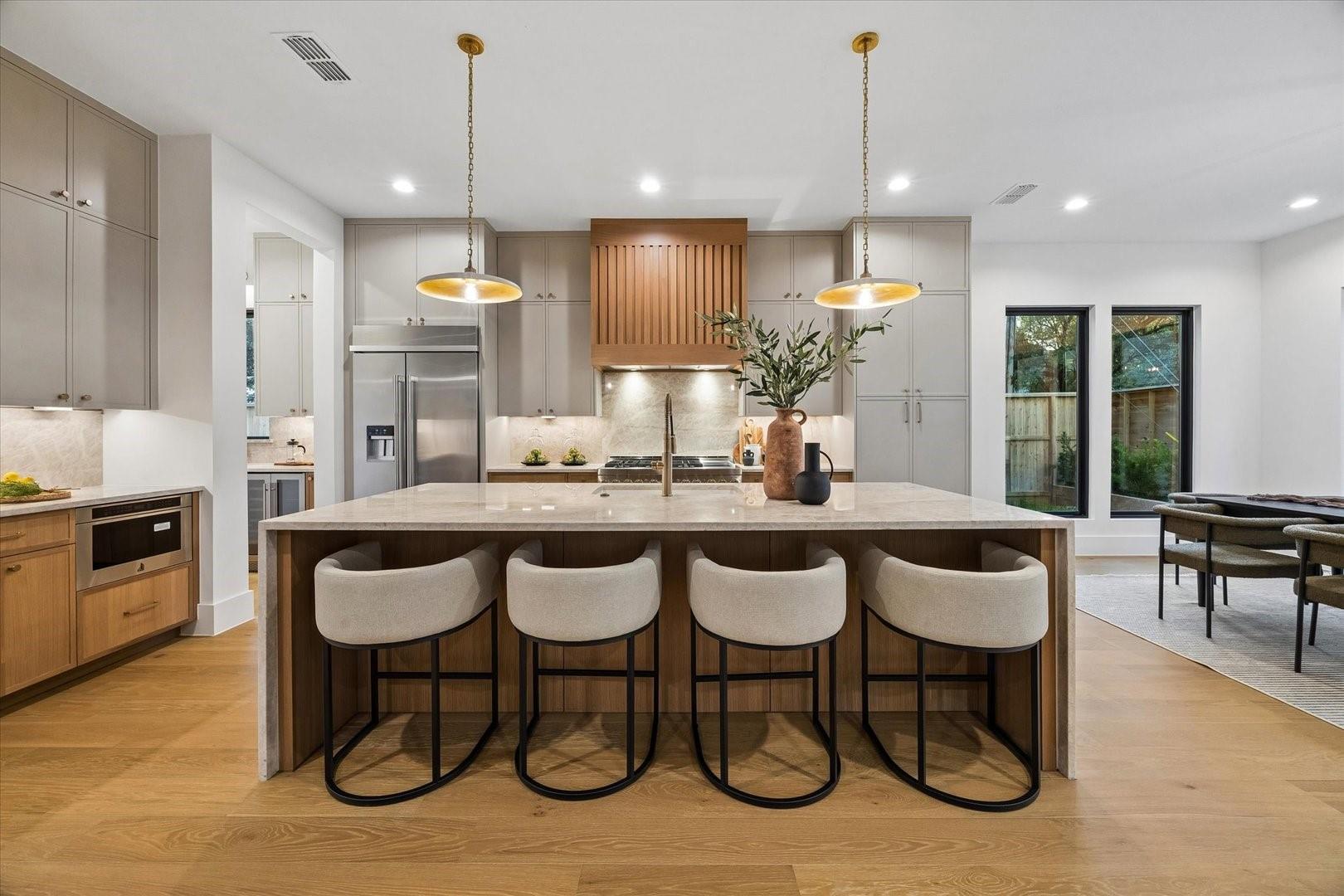 2250 Bartlett St, Houston, TX 77098 photo