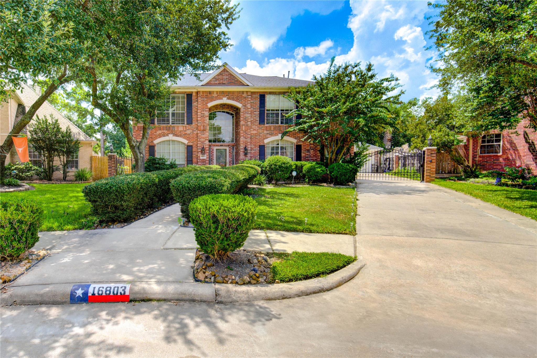 16803 Sandestine Dr, Houston, TX 77095 photo