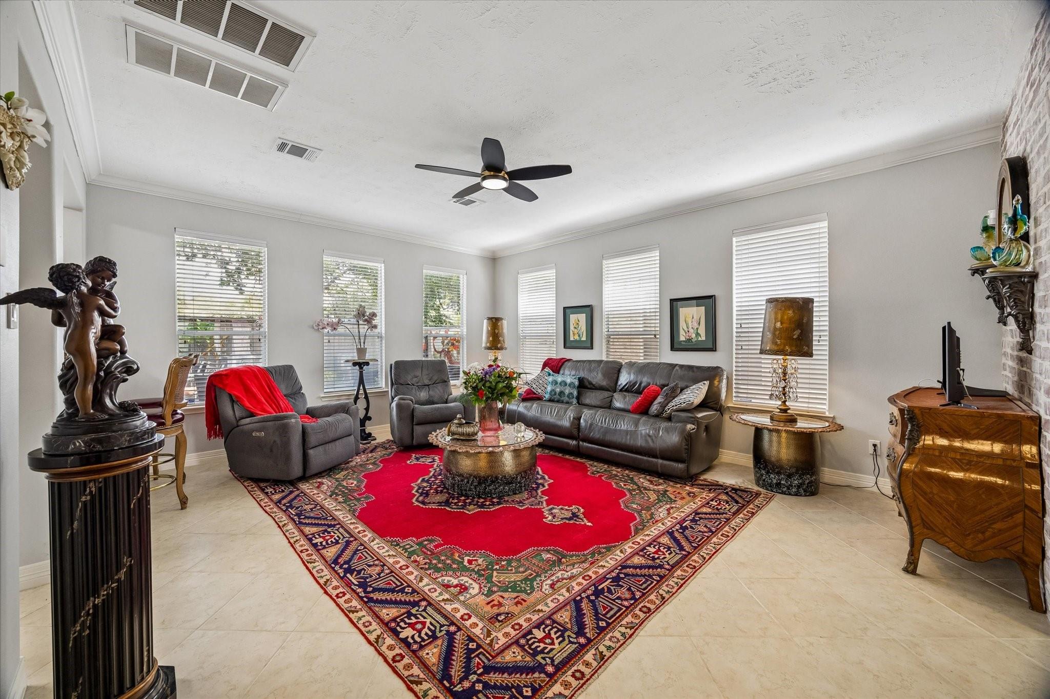 7426 Hollister Spring, Houston, TX 77040 photo