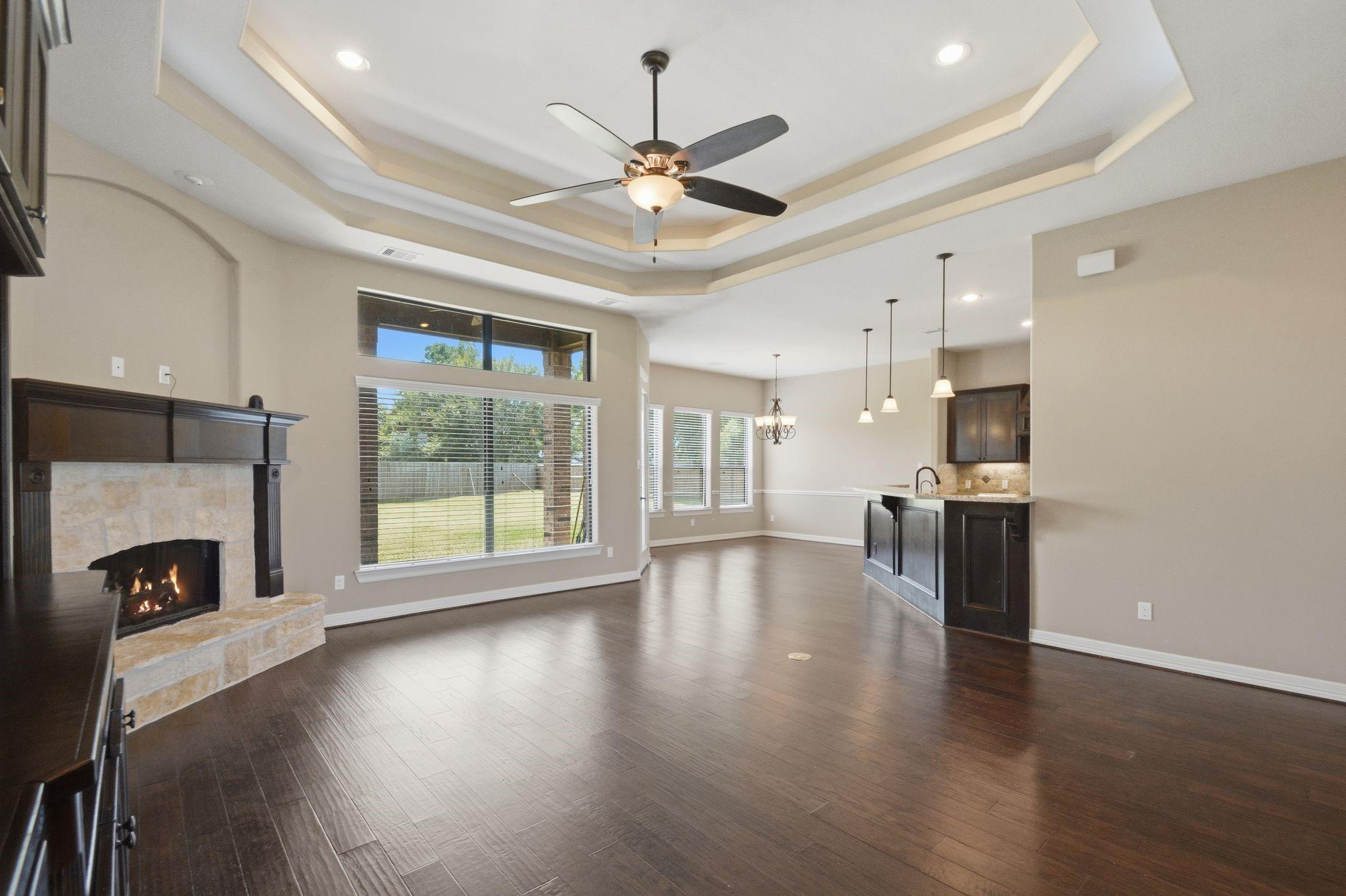 18840 Serene Water Dr, Montgomery, TX 77356 photo