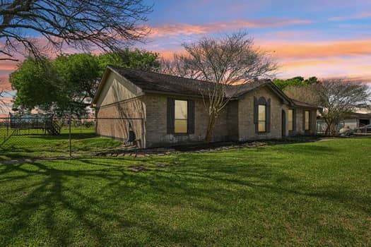 13917 Countryside St, Santa Fe, TX 77517